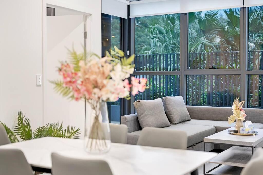 Apartment Modern 2b2b At Homebush