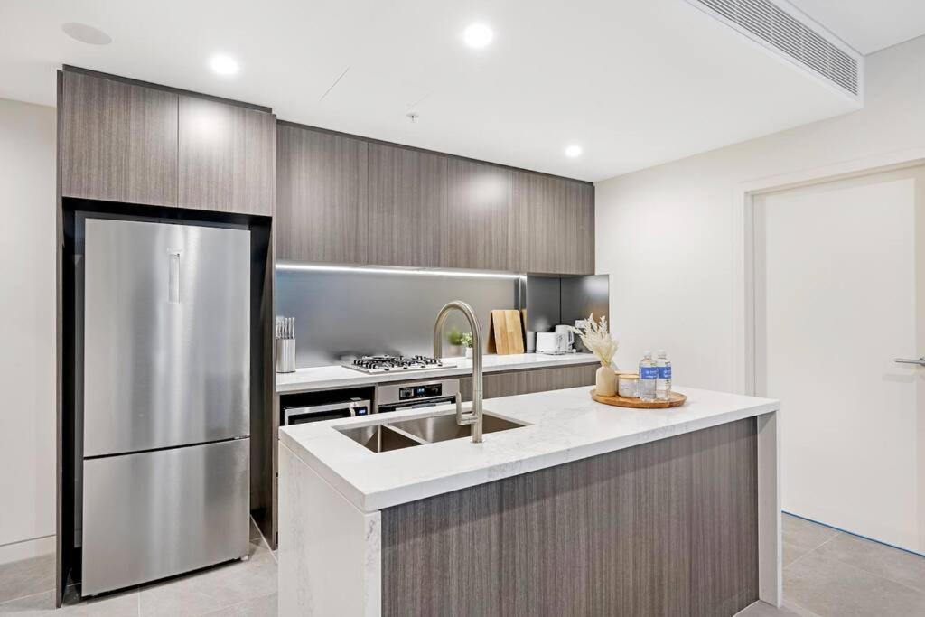 Modern 2b2b At Homebush Apartment