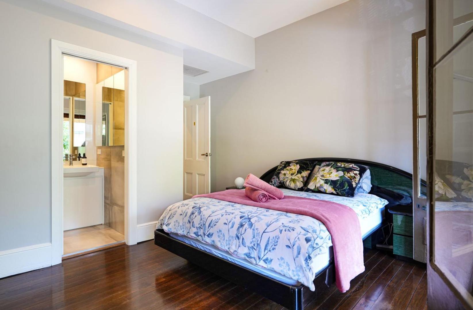 Millers Point Homestay Homestay Sydney