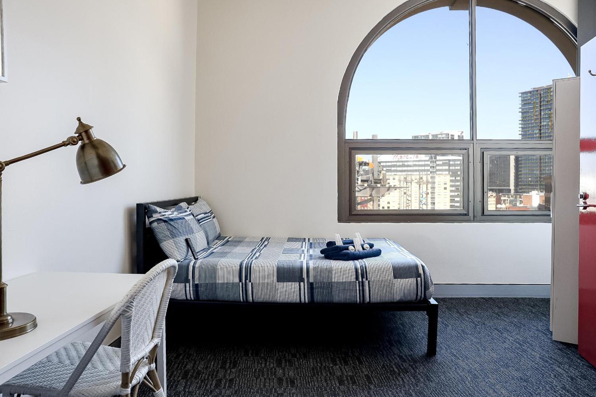 Wake Up! Central (adults Only) Hostel