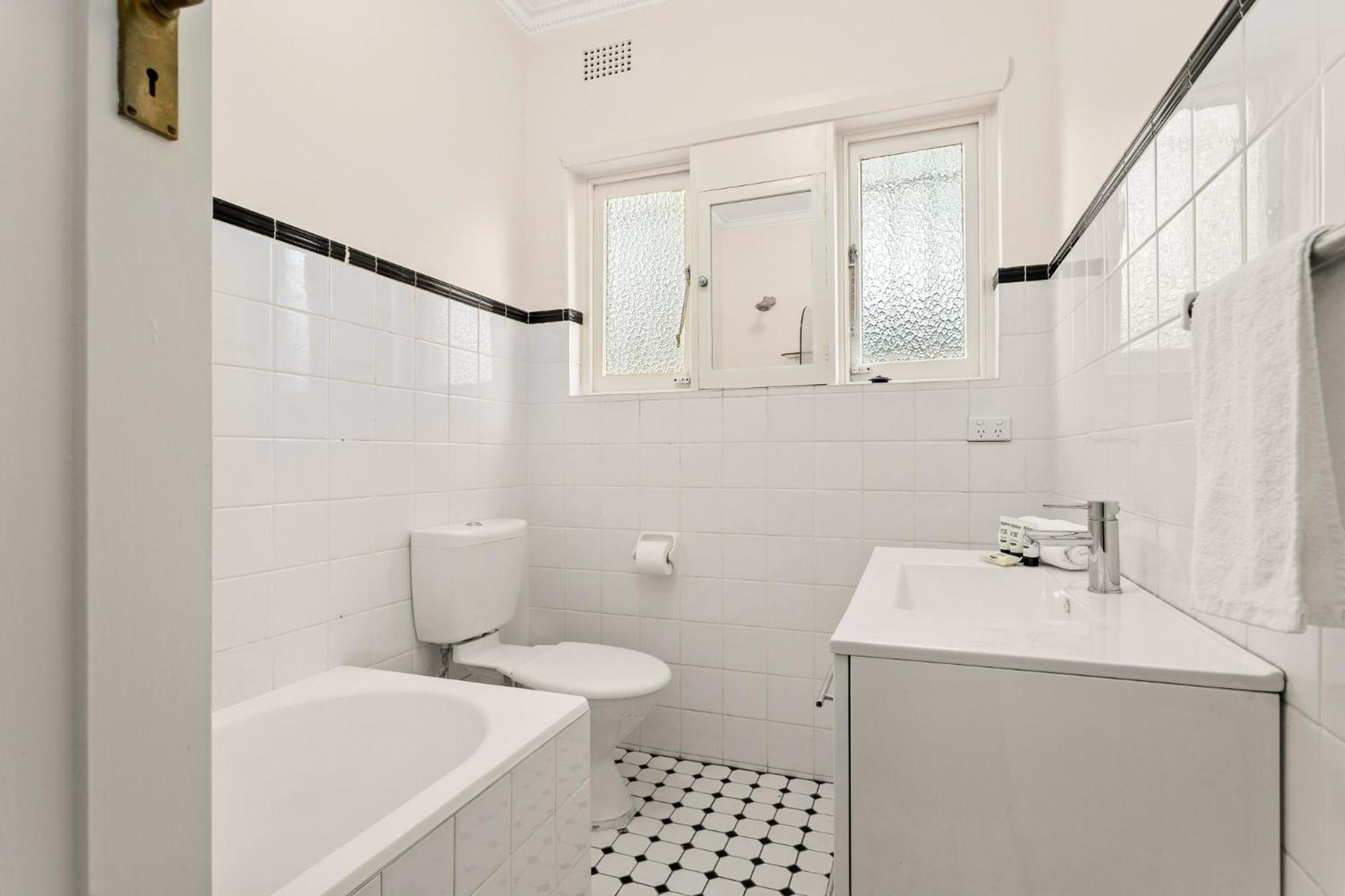Art Deco Coastal Living, Minutes To The Sydney