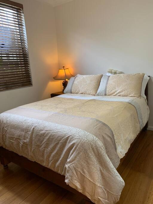 Eastlakes 2 Bedroom Close To Airport Sydney