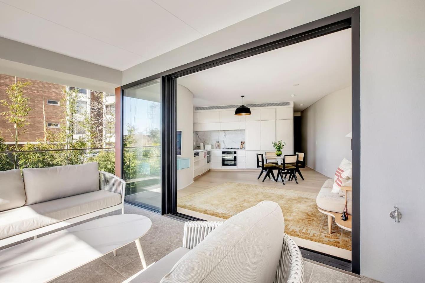 Apartment The Grove - Explore Harbourside Living