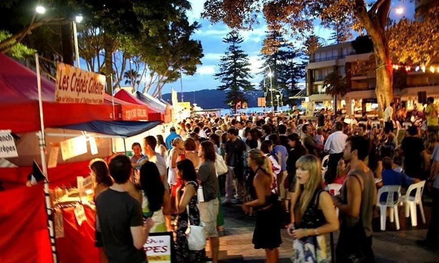 Great Esplanade Manly Harbour Front Apartment *