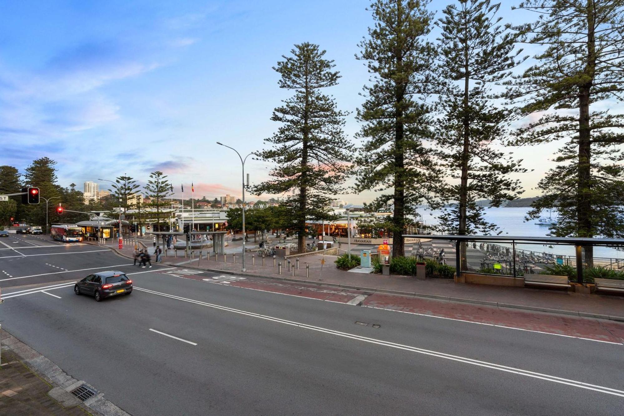 Great Esplanade Manly Harbour Front Sydney