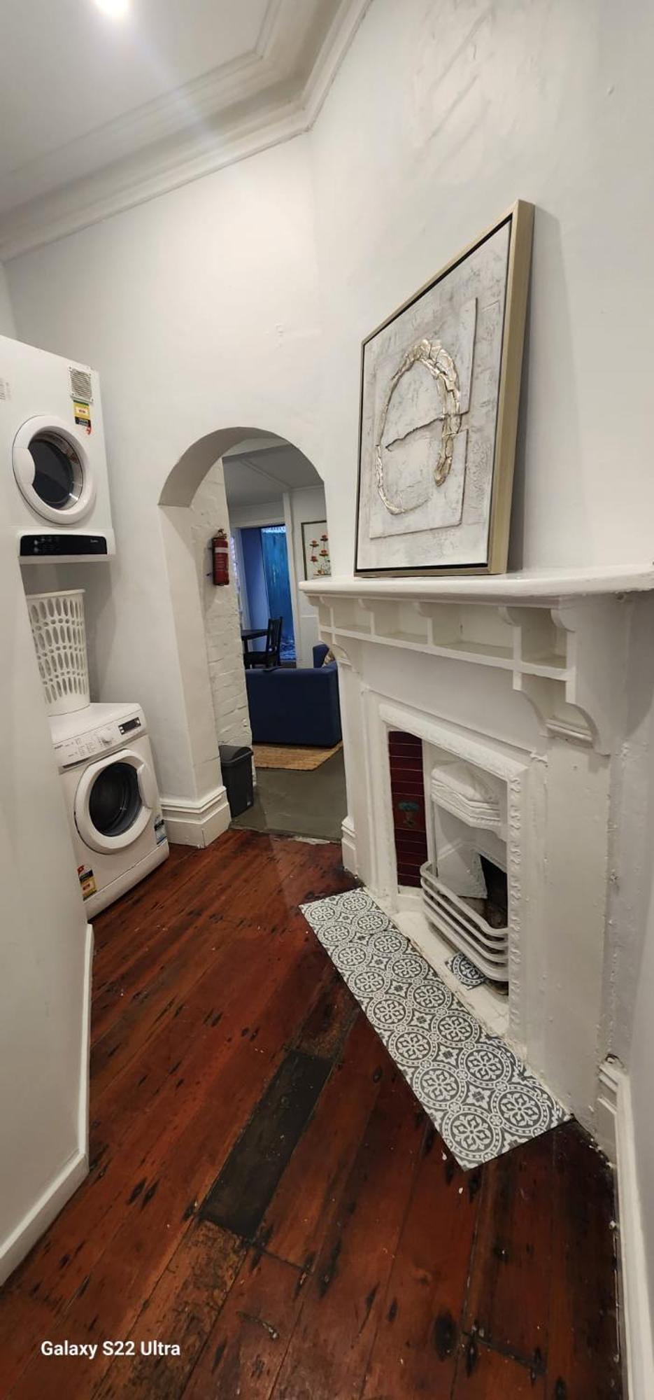 Share In Darling Harbour Homestay