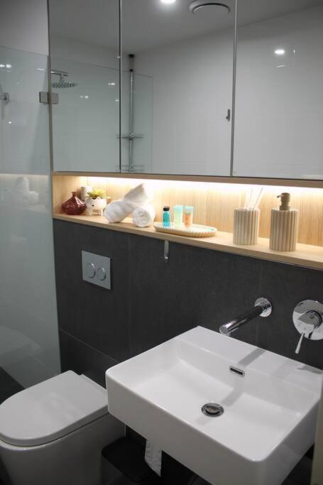 Vogue 809 Apartment Sydney