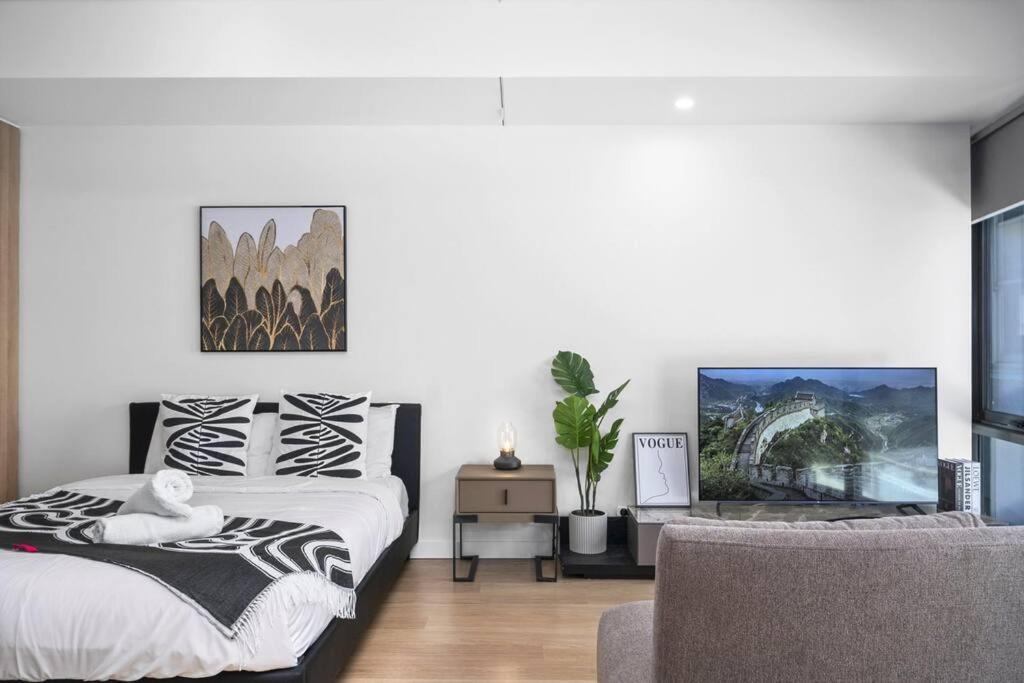 Urban Oasis In The Heart Of