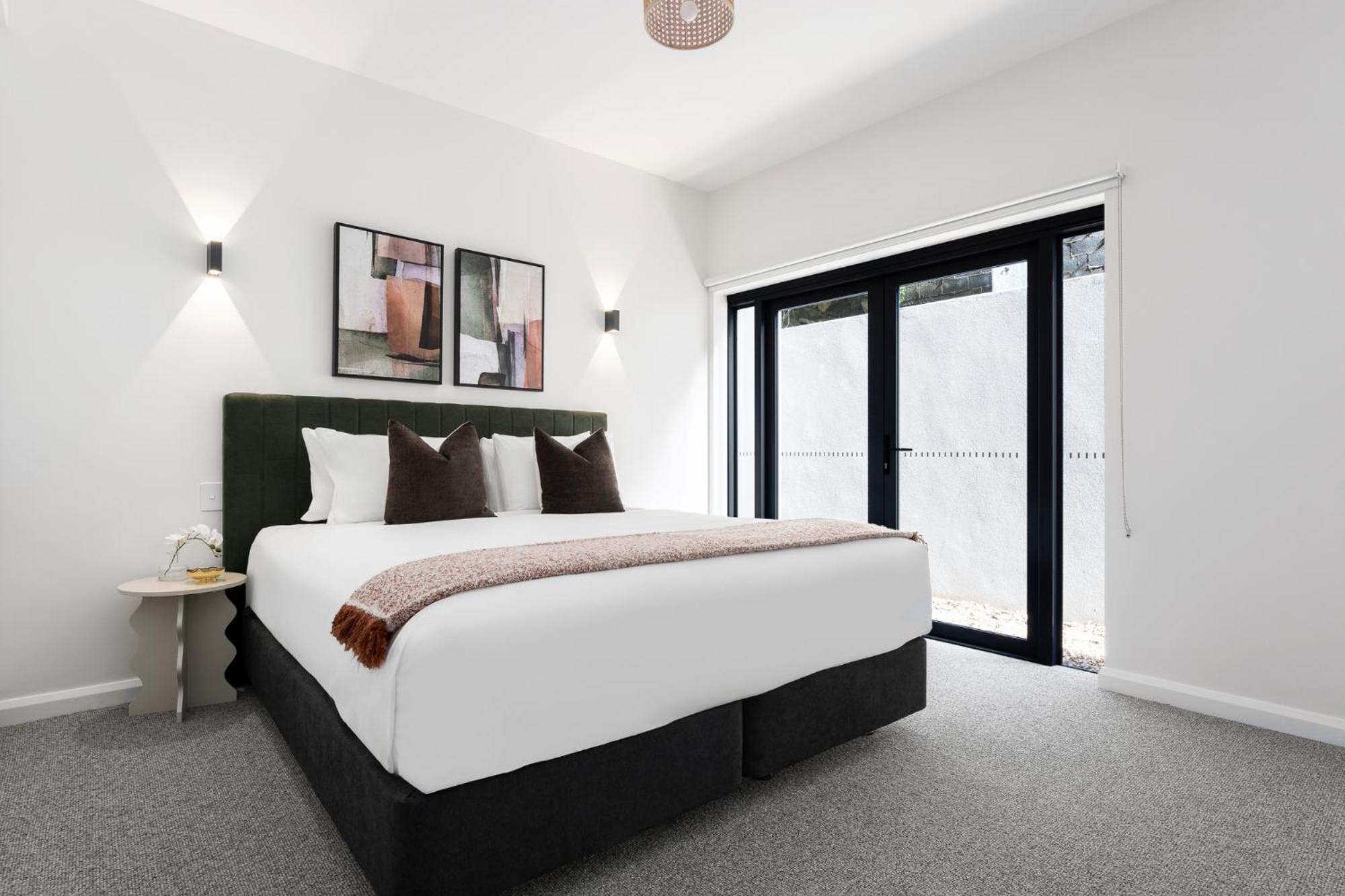 The Henrietta By Urban Rest Apartment *
