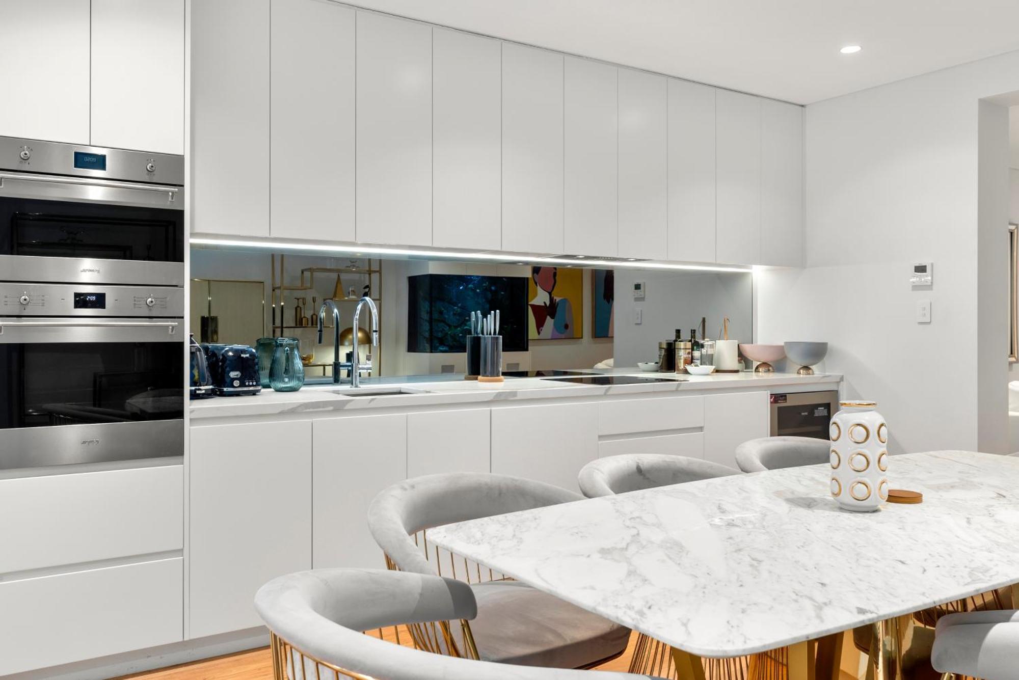 Luxurious 3-story Terrace In Potts Point * Sydney