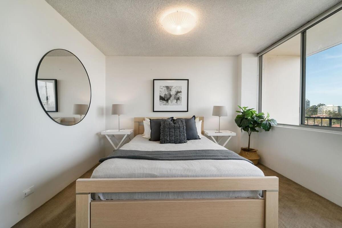 Apartment Bright And Sunny *