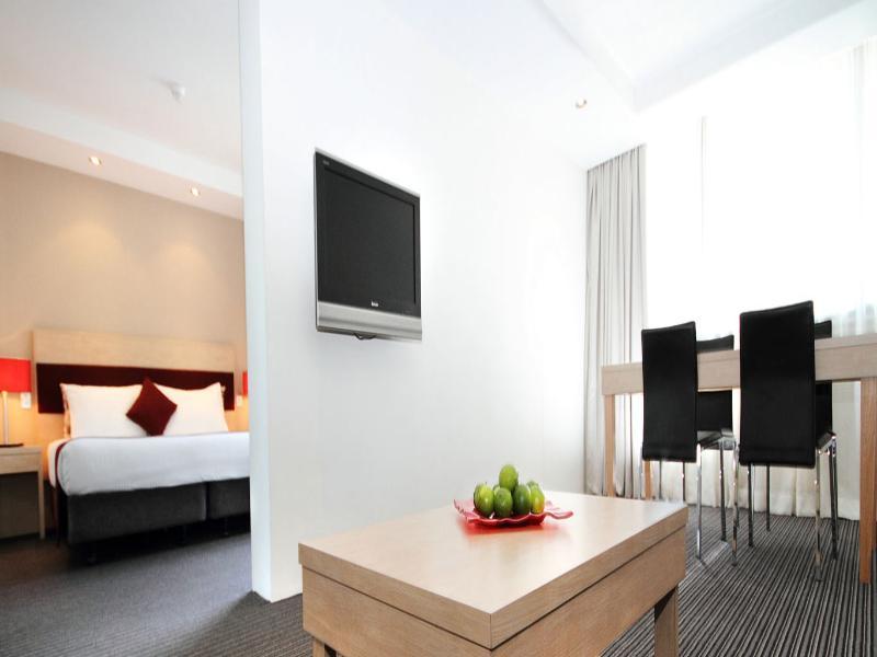 Central Studio Hotel