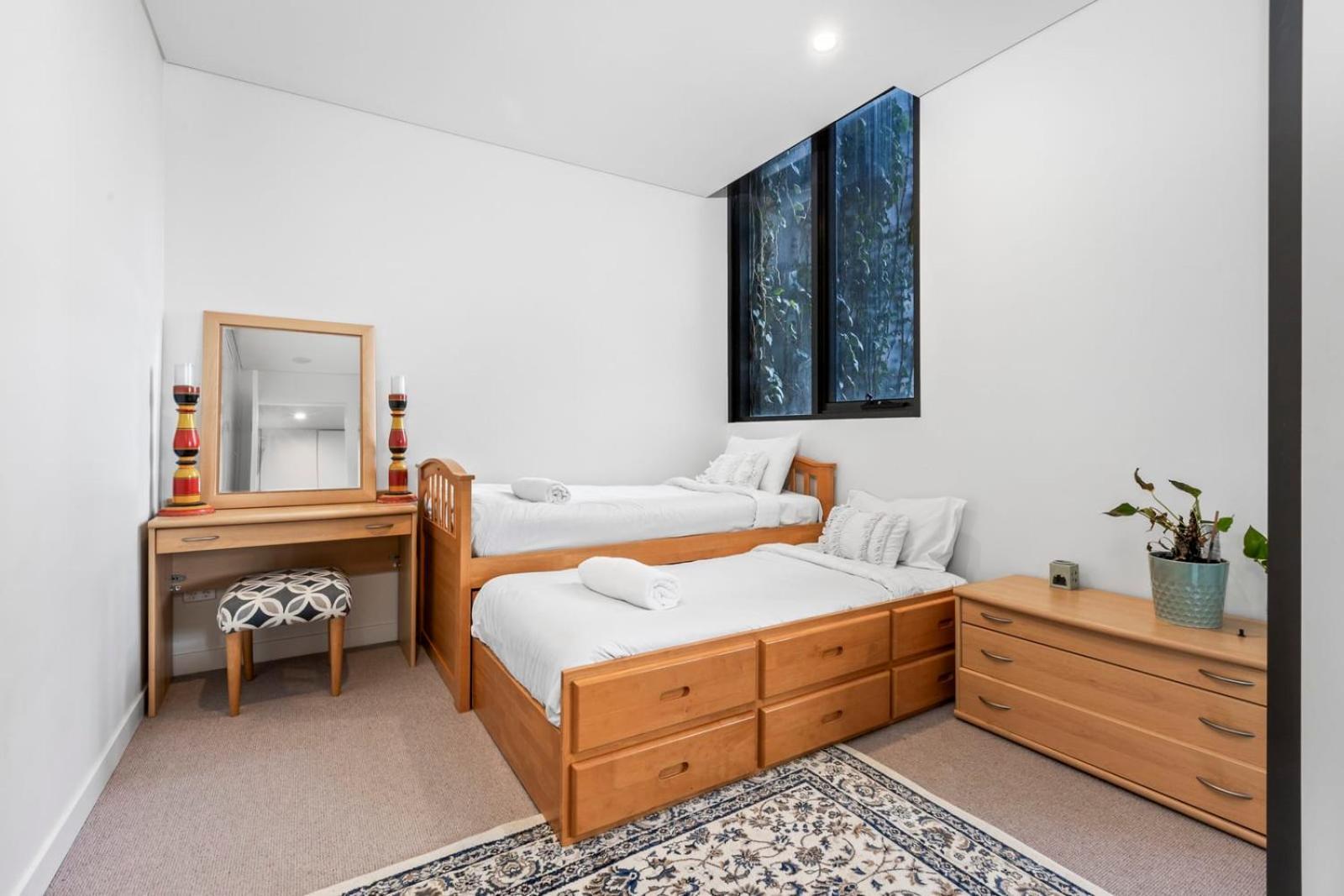 Stylish & Spacious 3br * Sydney