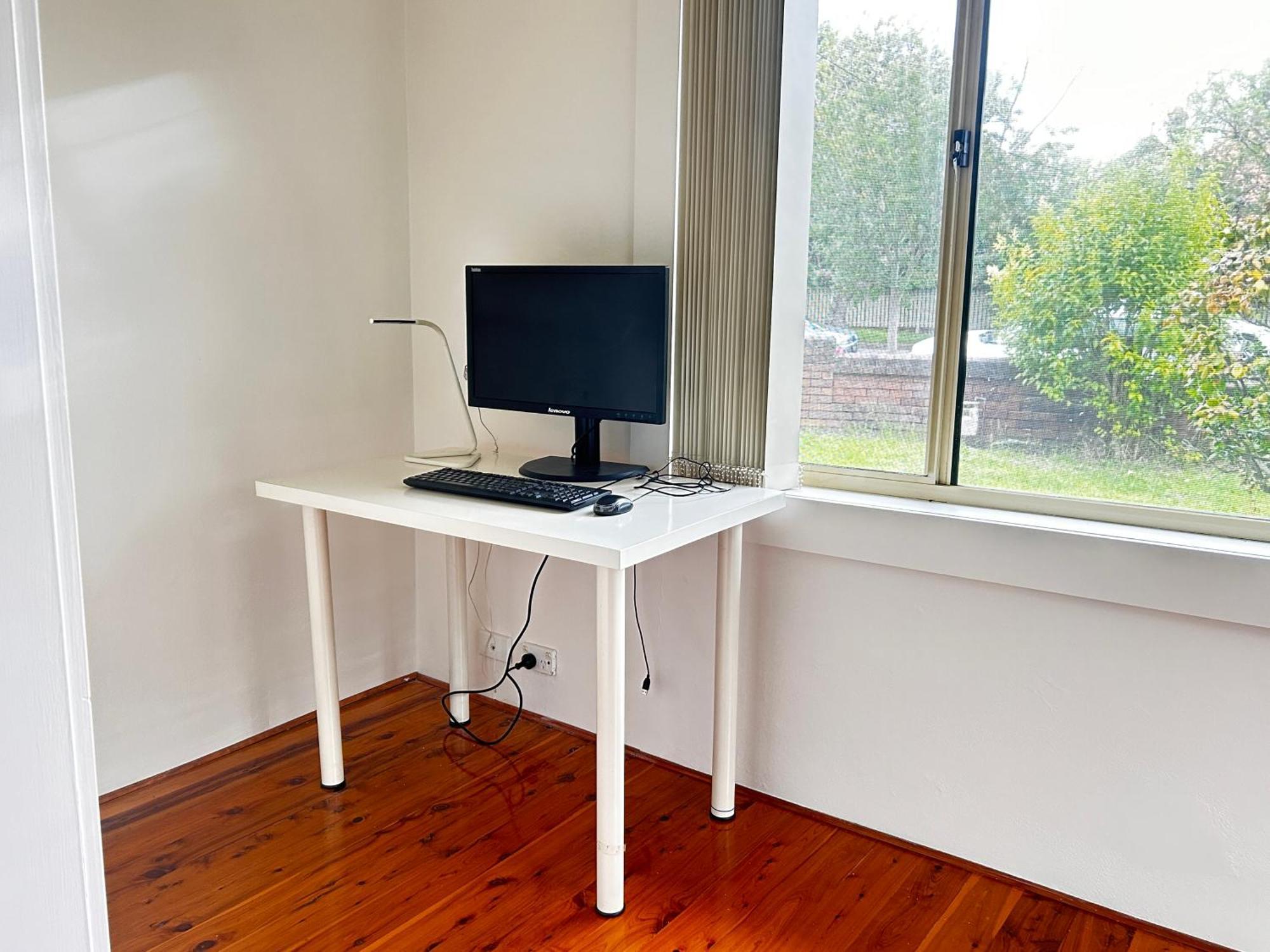Family Retreat House 3 Bdrm With Parking Netflix Close To Train Bahay bakasyunan Sydney