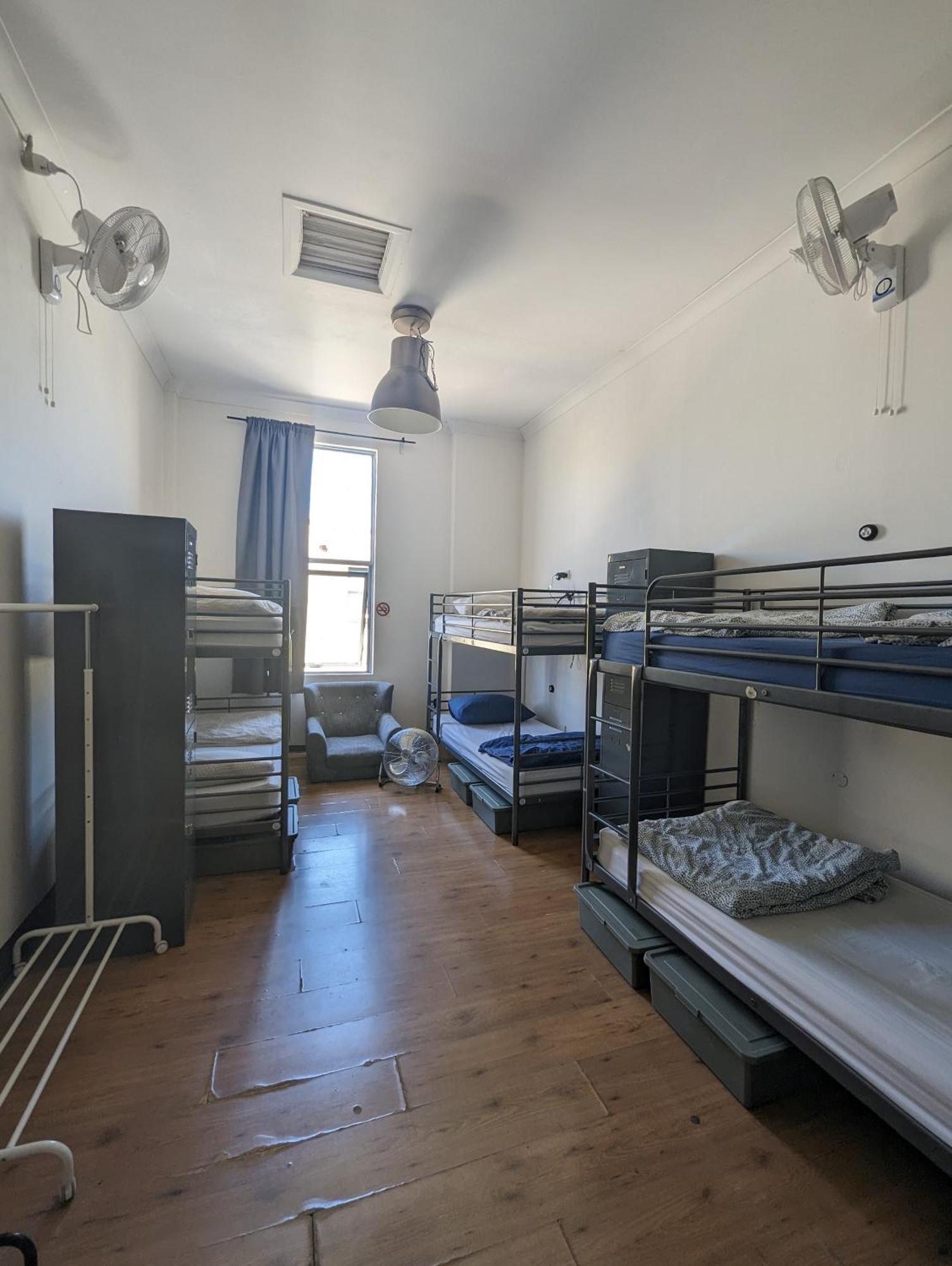 Hostel Ebs
