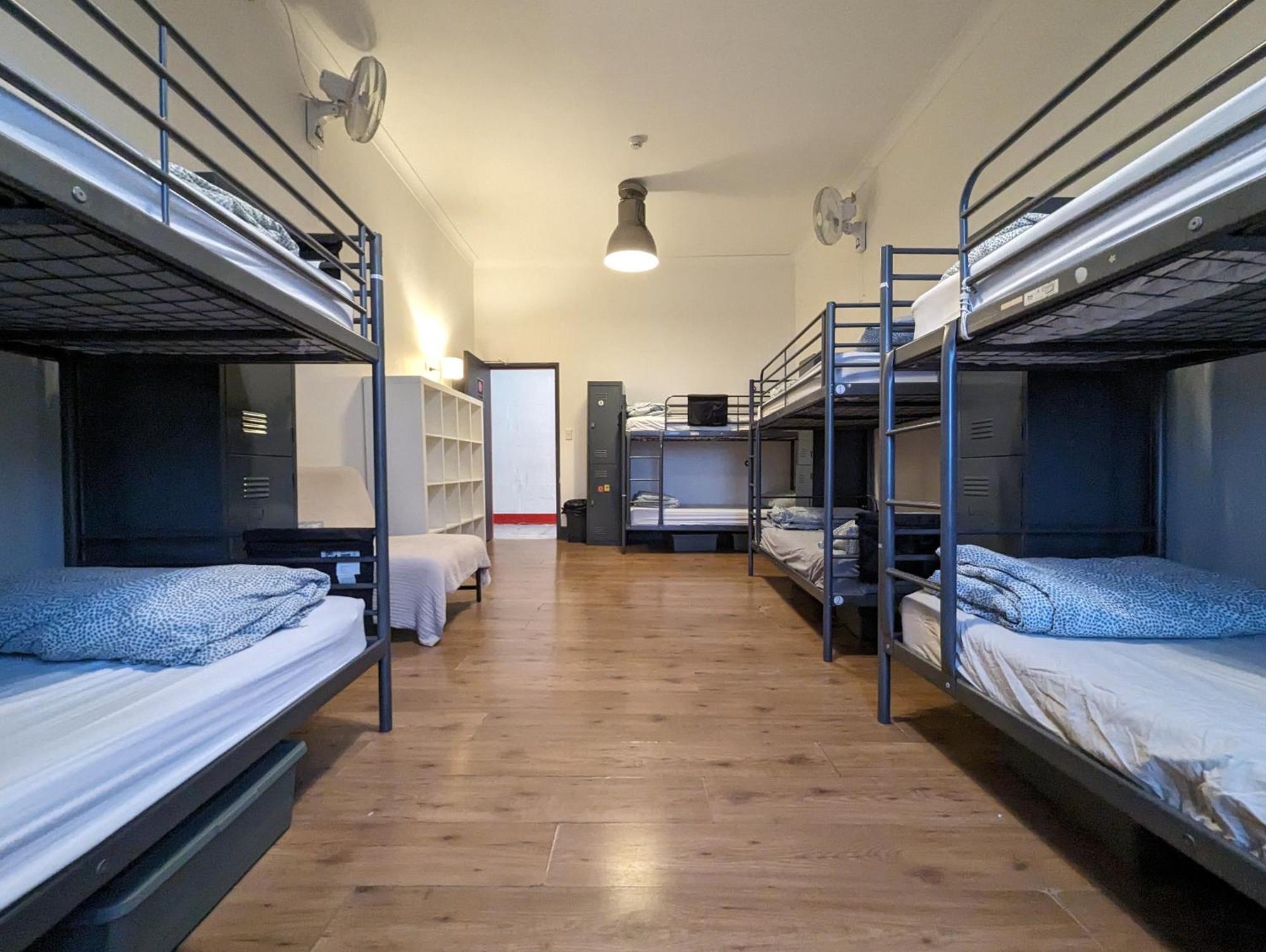 Hostel Ebs *