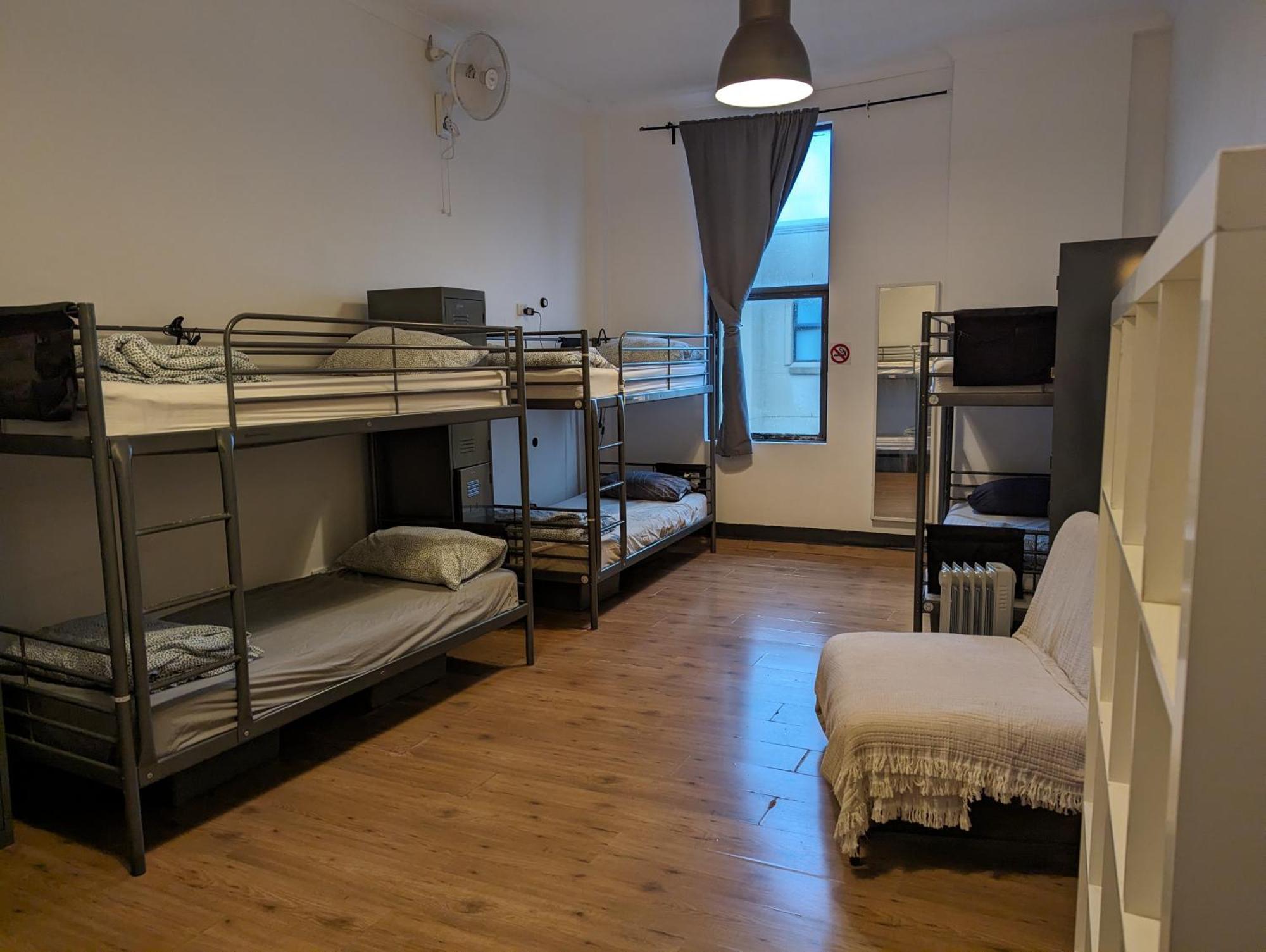 Hostel Ebs