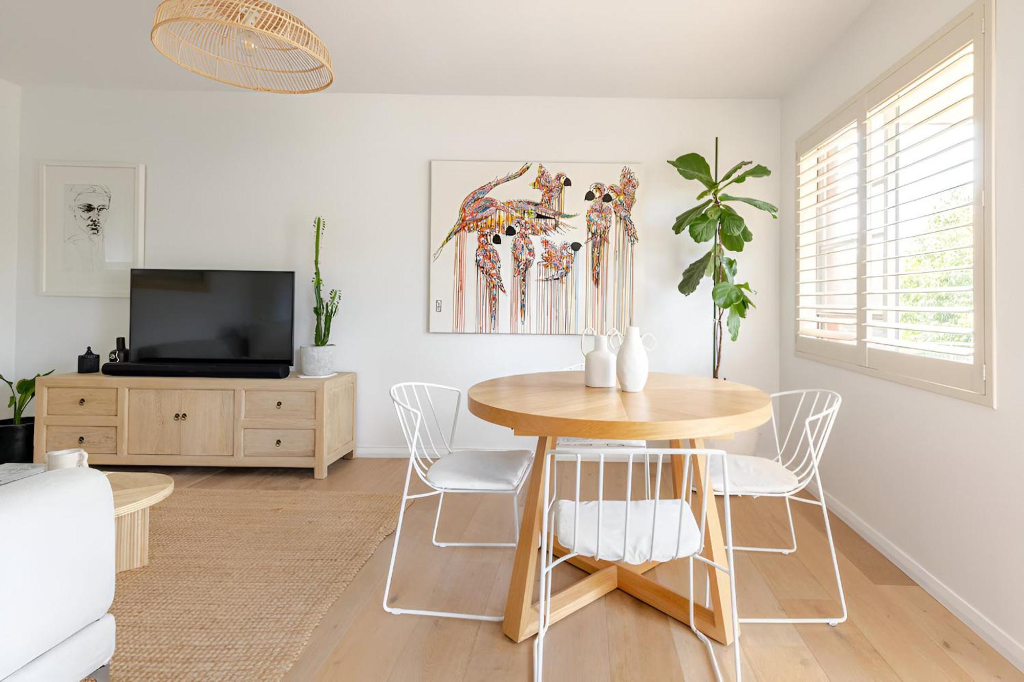 Stylish And Spacious *