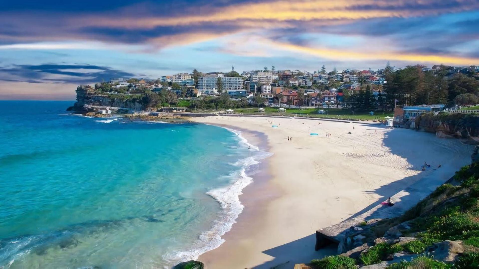 Apartment Luxurious Bondi Stunning Balcony Views *