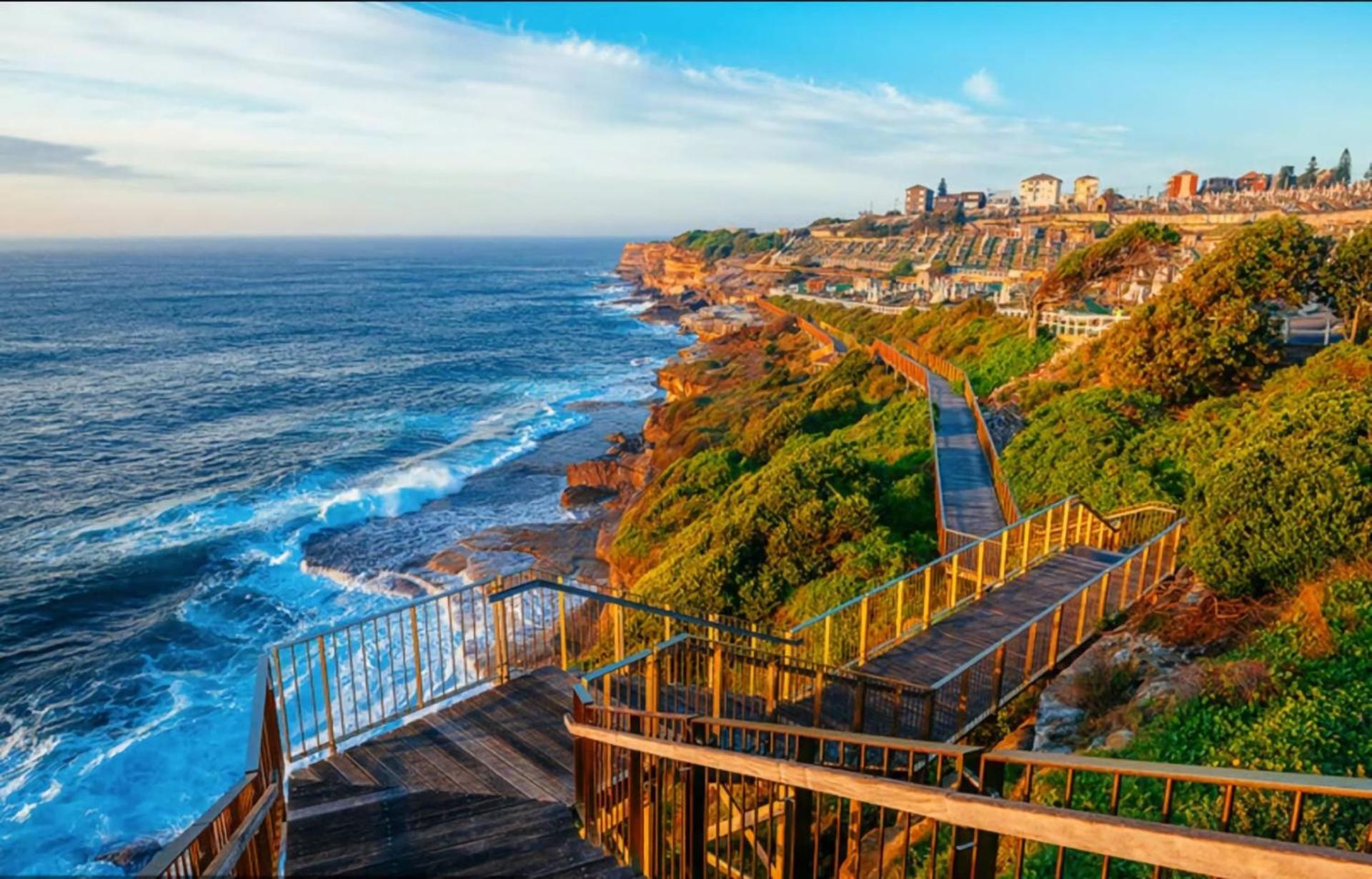 Apartment Luxurious Bondi Stunning Balcony Views *