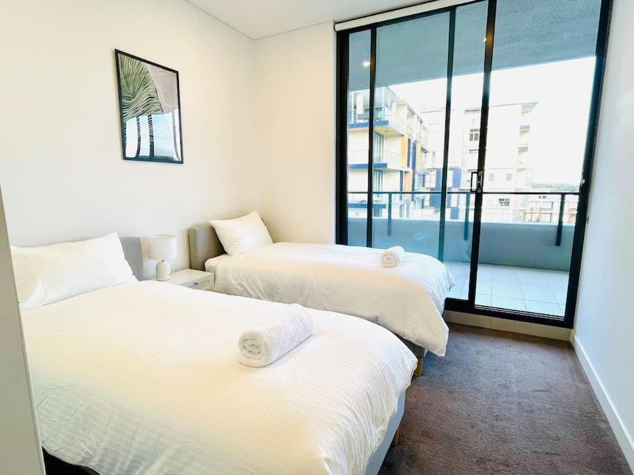 Stunning Waterfront 3 Bedroom With Pool, Bbq Sydney