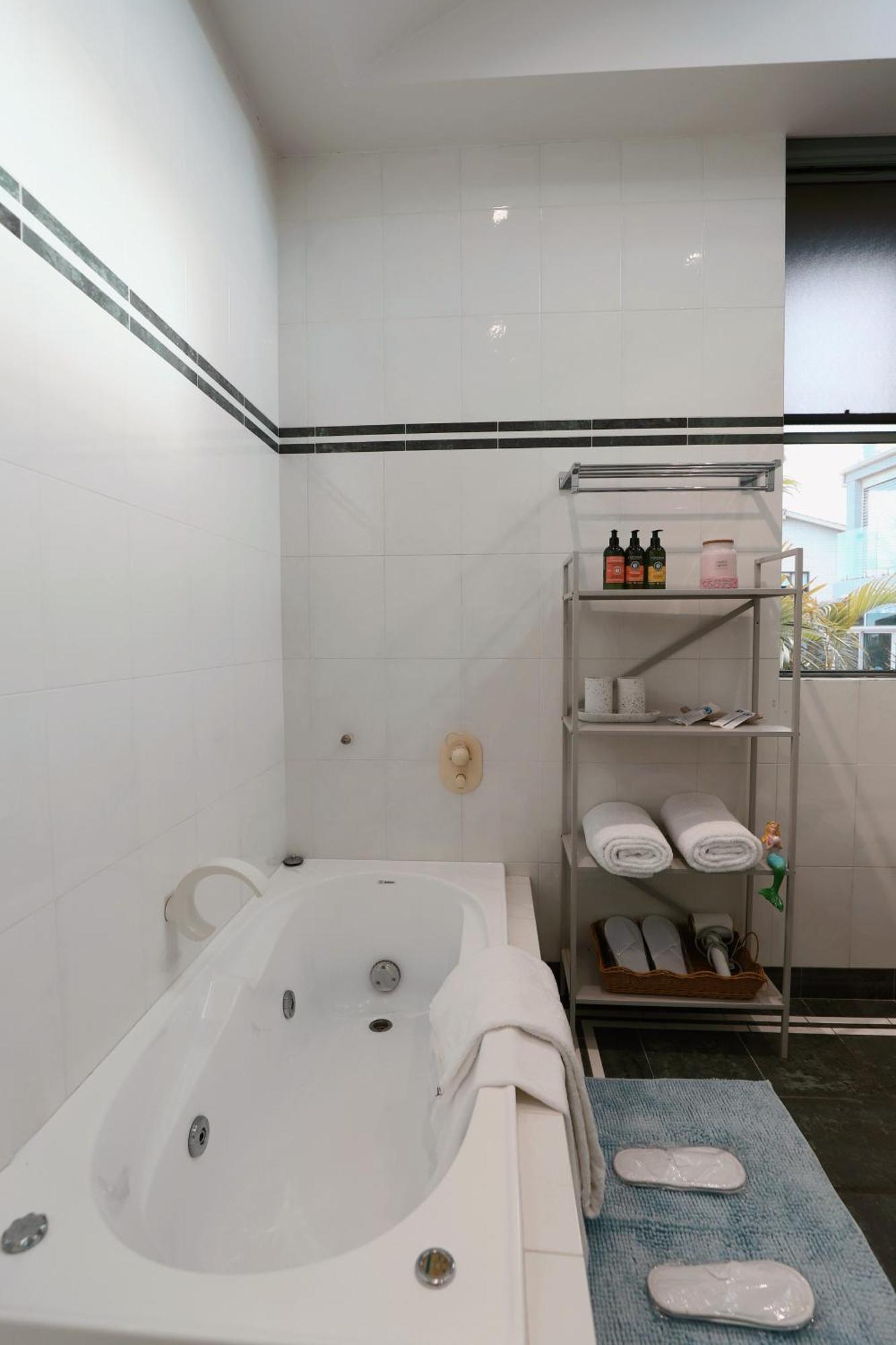 Chiswick Waterfront Retreat Sydney