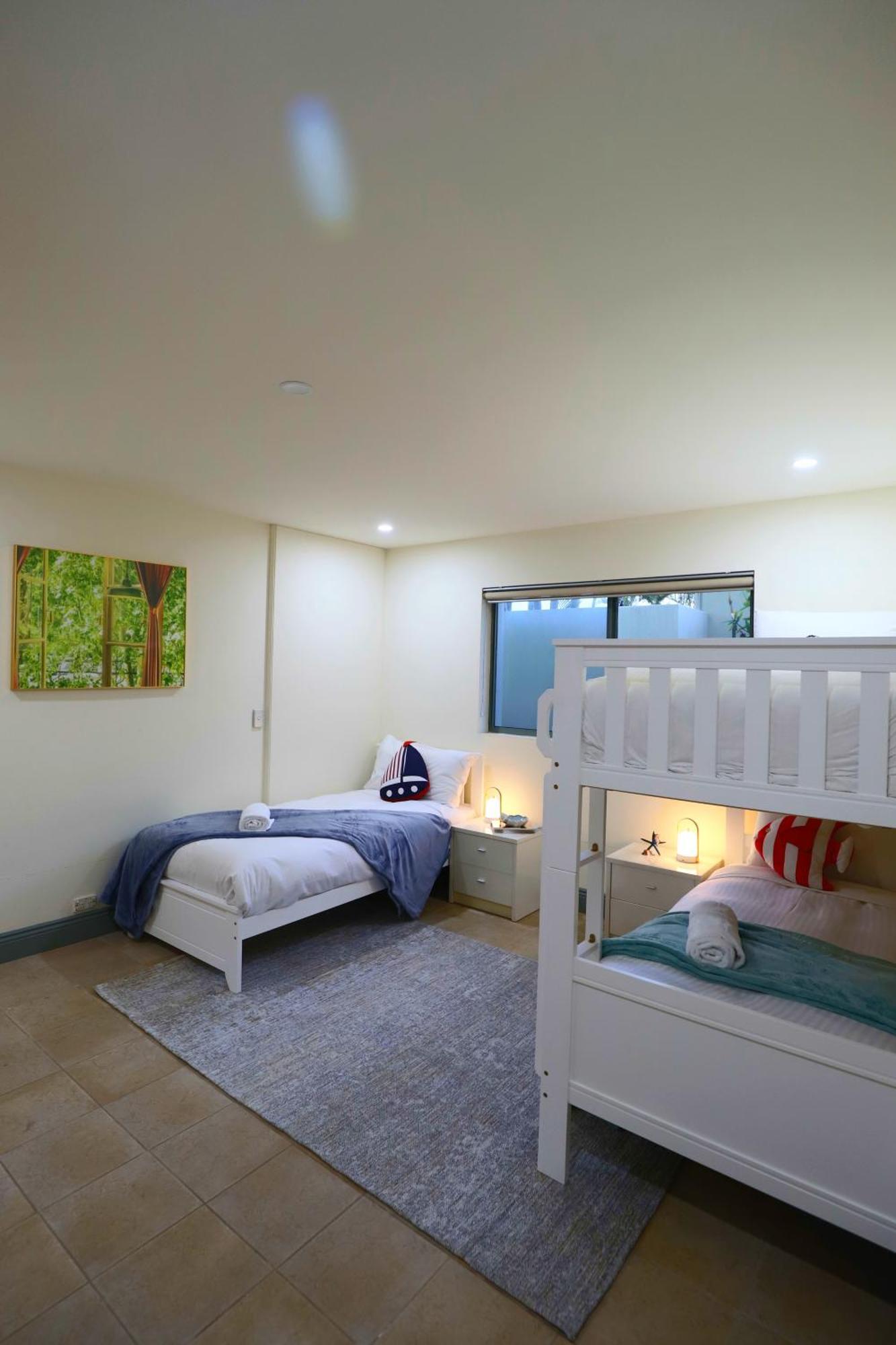 Chiswick Waterfront Retreat Holiday home Sydney