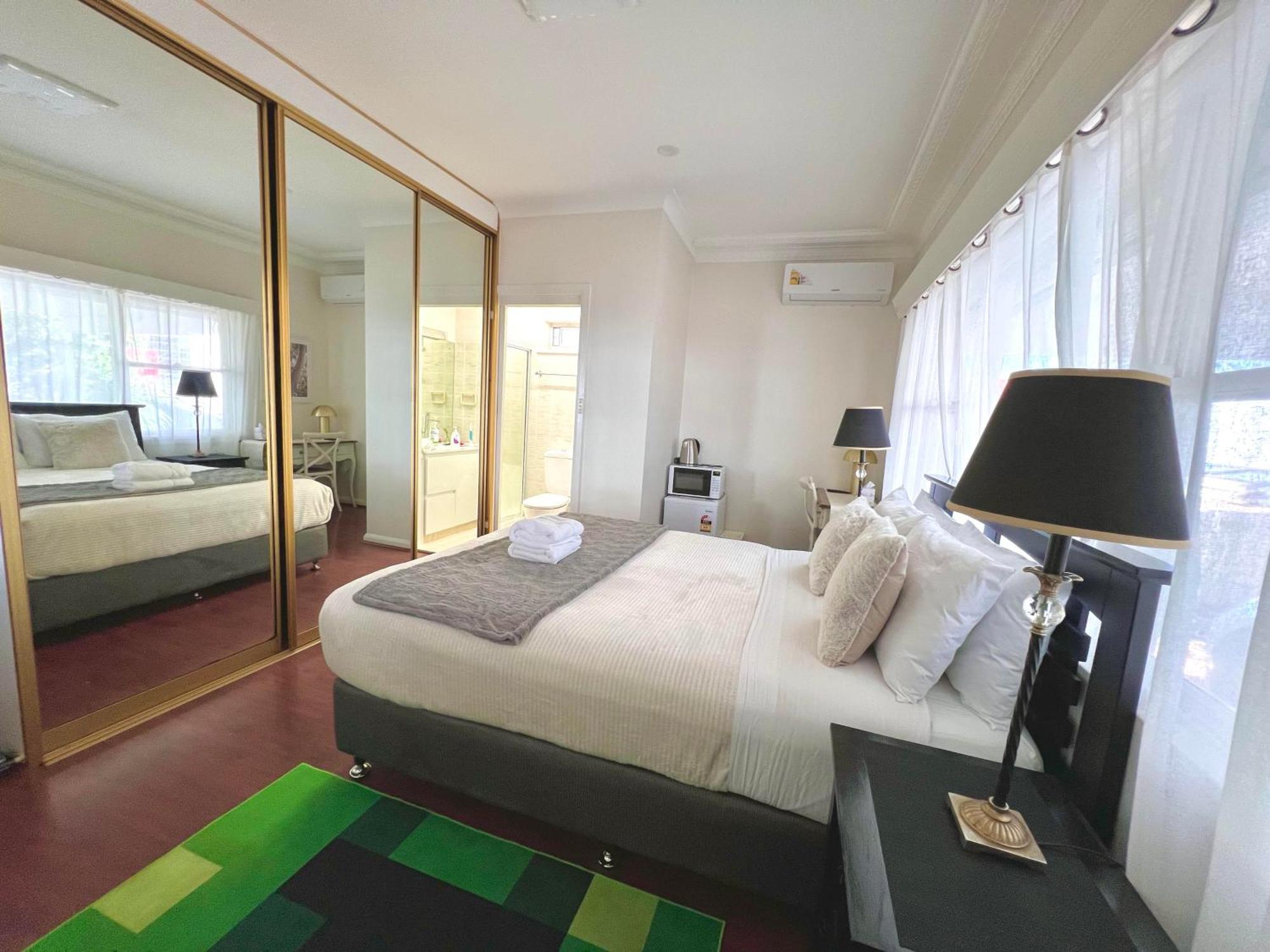 North Ryde 3* Sydney