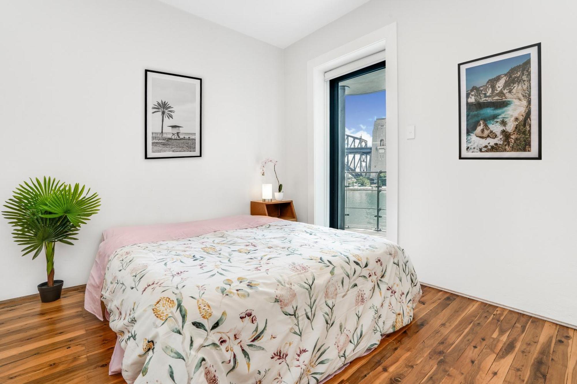 Iconic Harbour Views Apartment *