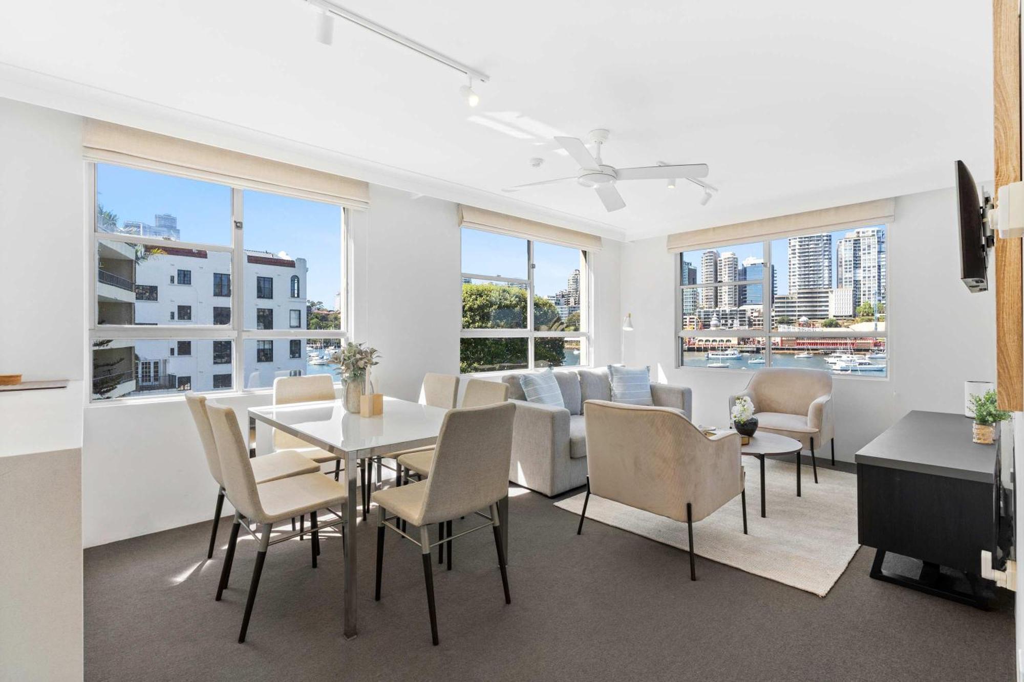 Harbourside * Sydney