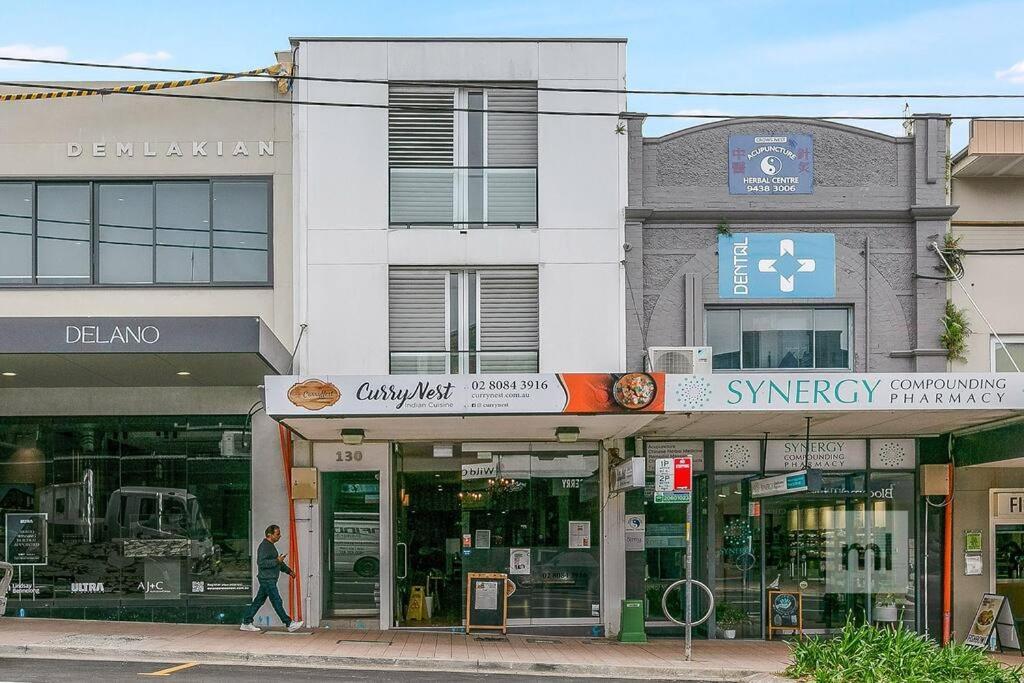 Comfort & Classic In Crows Nest Apartment