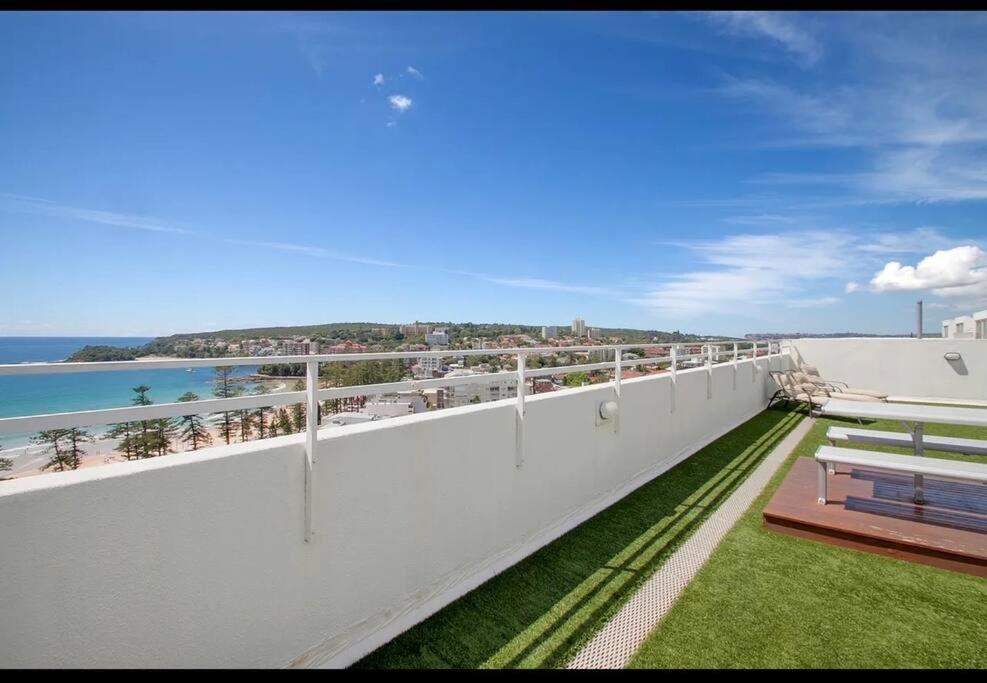 Nautical Living In Manly Apartment *