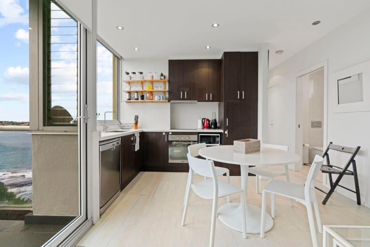 Apartment Panoramic Bondi Views *