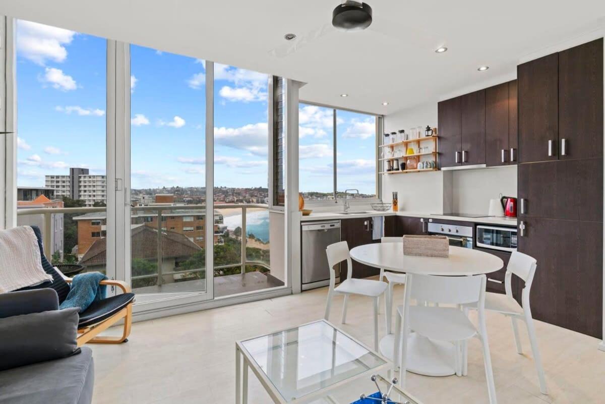Panoramic Bondi Views *