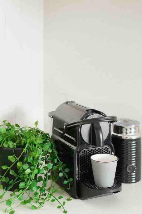 Apartment Perfect 2 Min Walk To The Wifi Aircon Netflix *