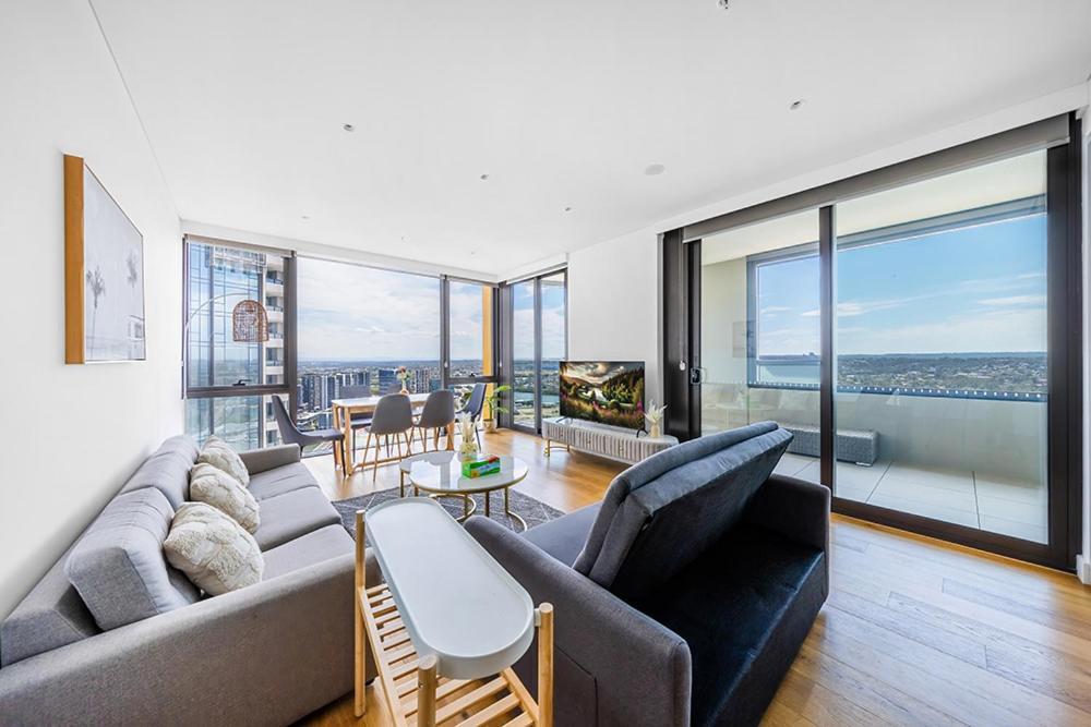 High Level Deluxe 3 Bedroom * Sydney
