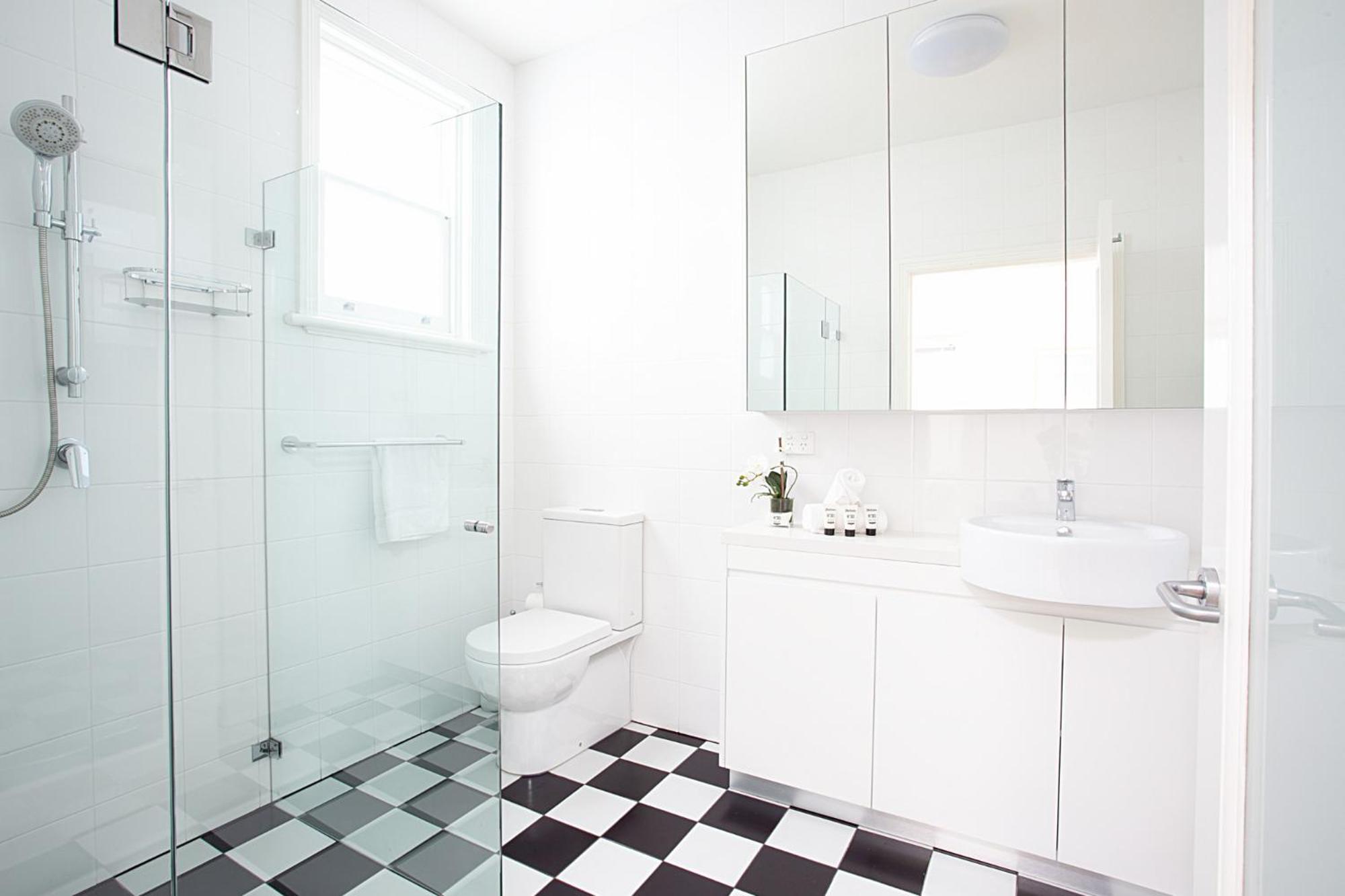 Funky Inner West With Private Patio