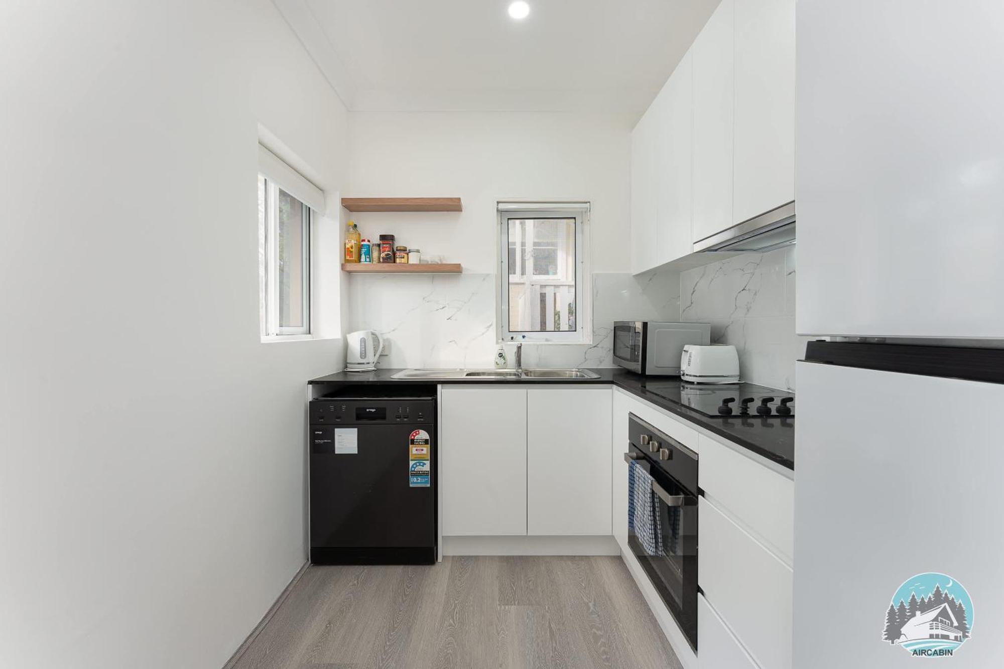 Apartment Stylish 4-bed Loft In Manly Walk To & Ferry *