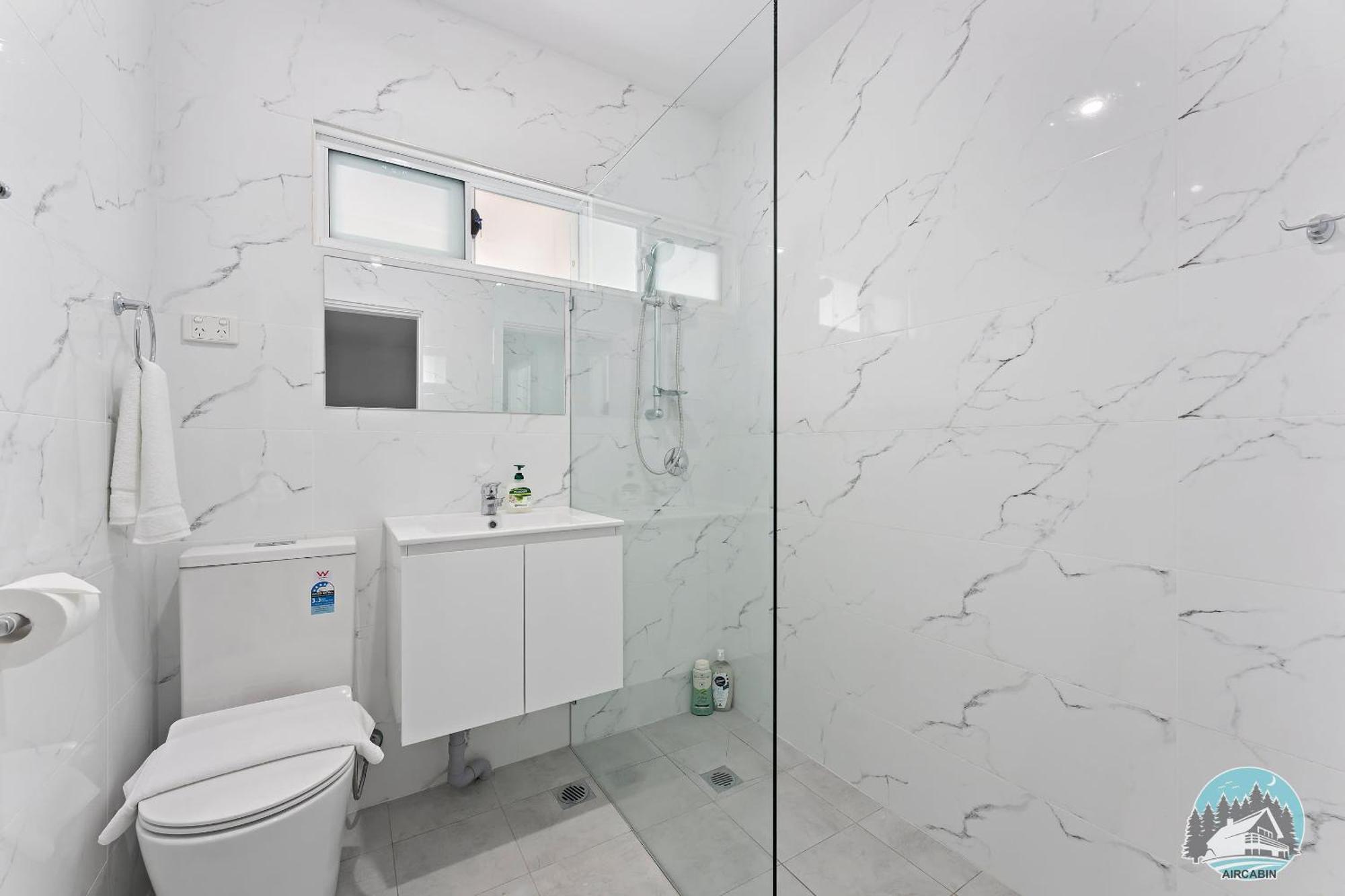Apartment Stylish 4-bed Loft In Manly Walk To & Ferry *
