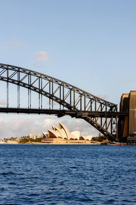 Holiday home Luna At Harbour Sydney