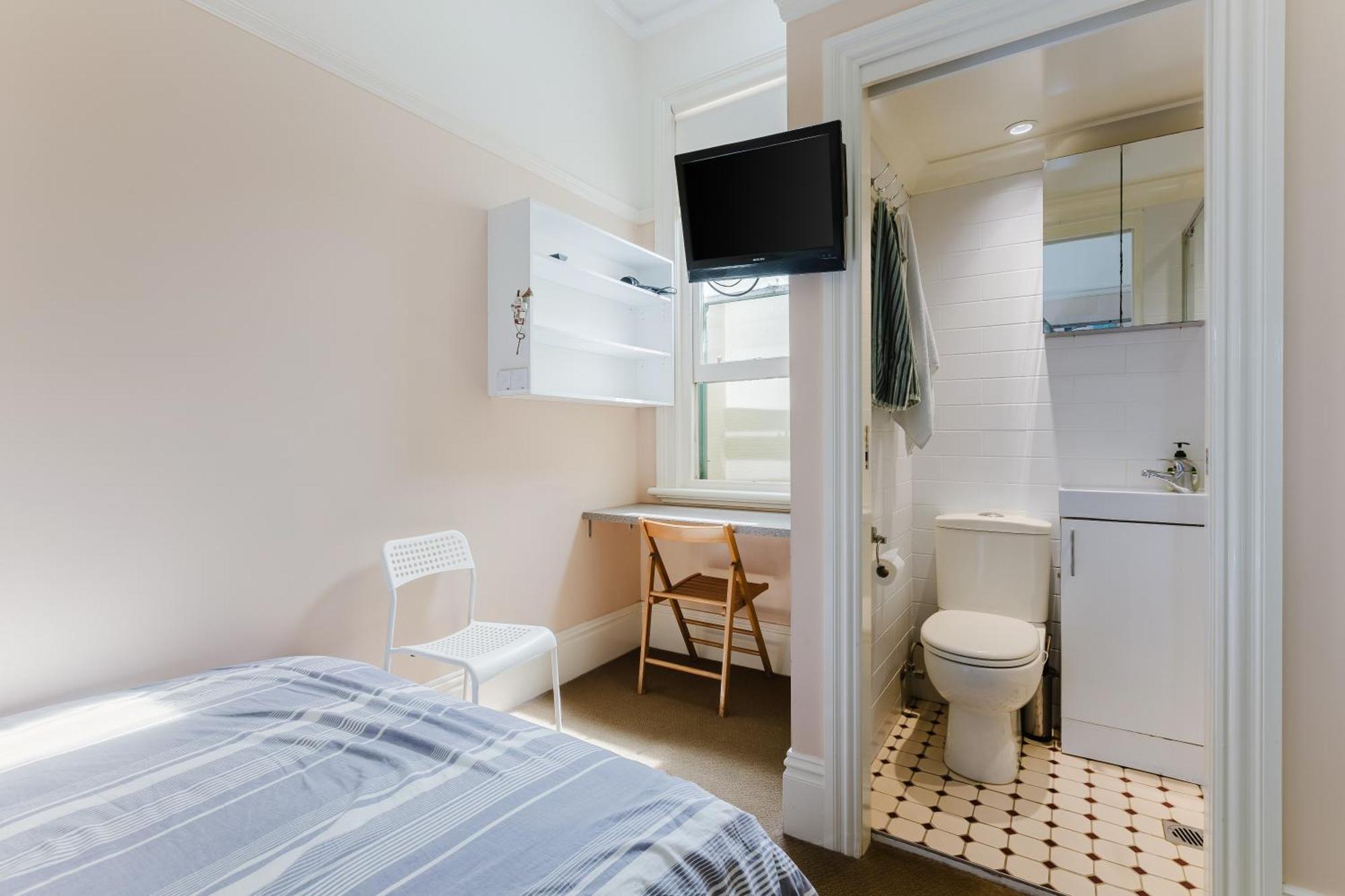 Guest house Randwick 2 2*