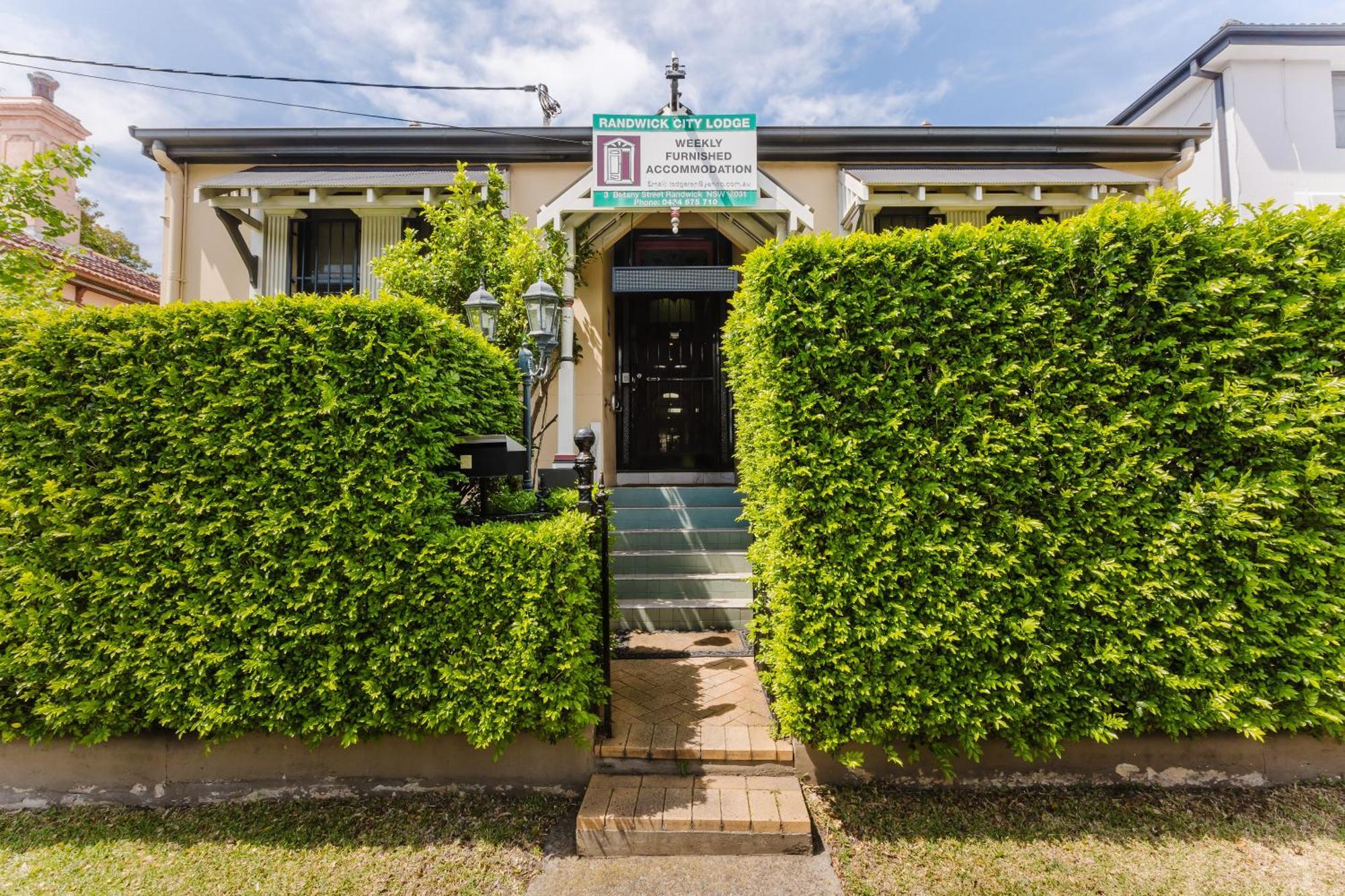 Randwick 2 Guest house 2*