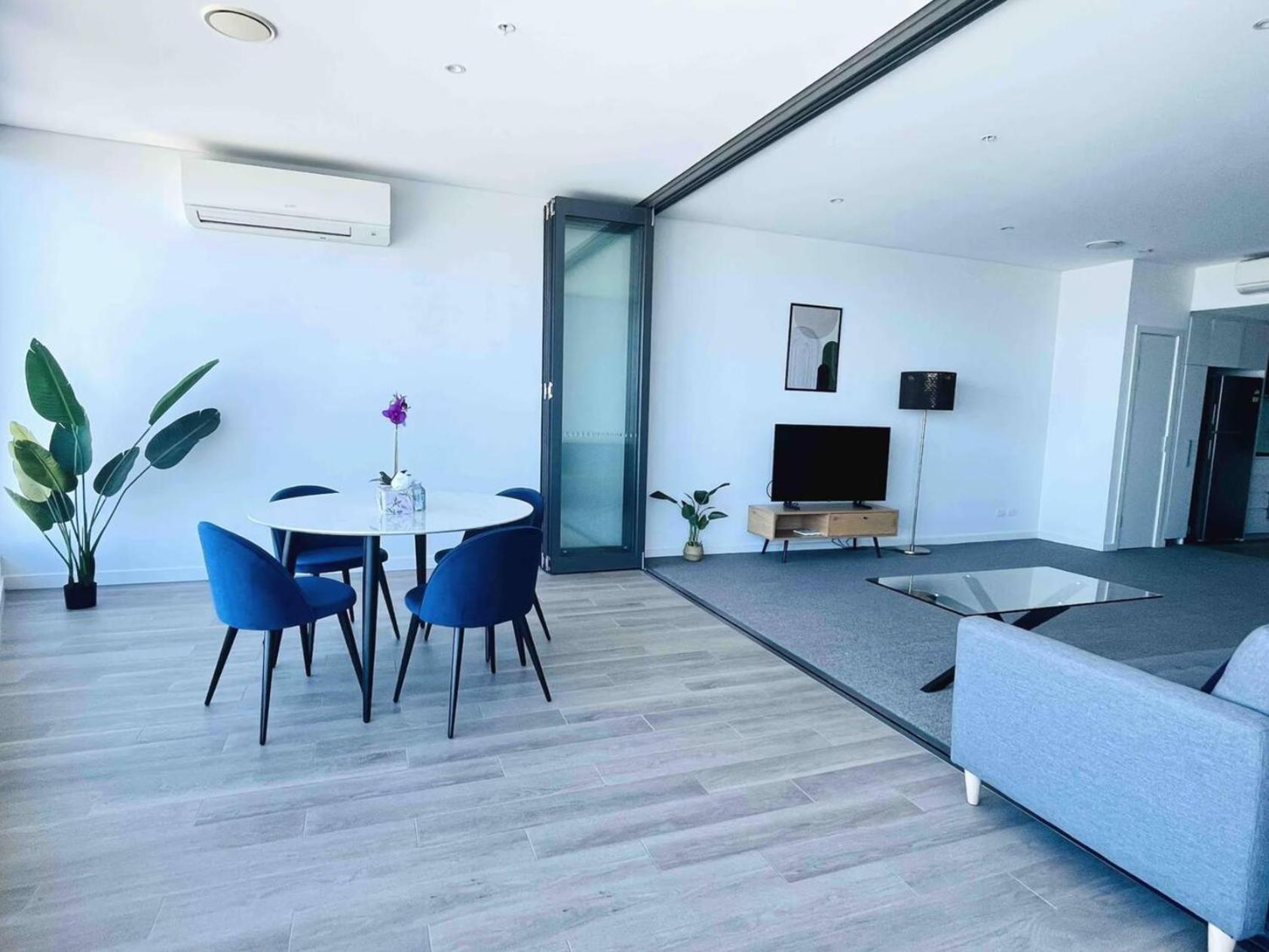 Luxious Startling Waterview Highrise Sydney
