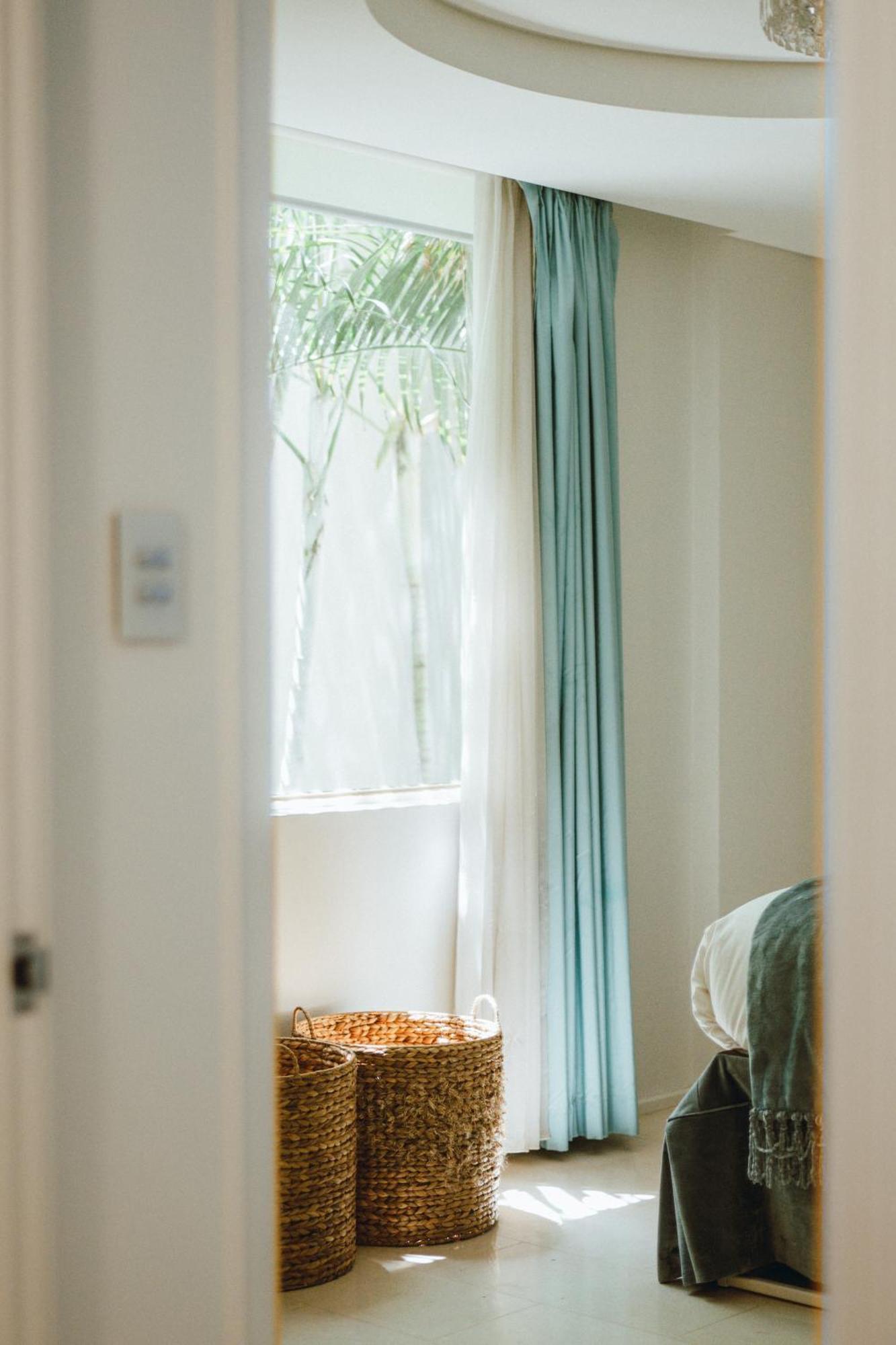 Stylish 2 Bedroom Free P At Darlinghutst Sydney