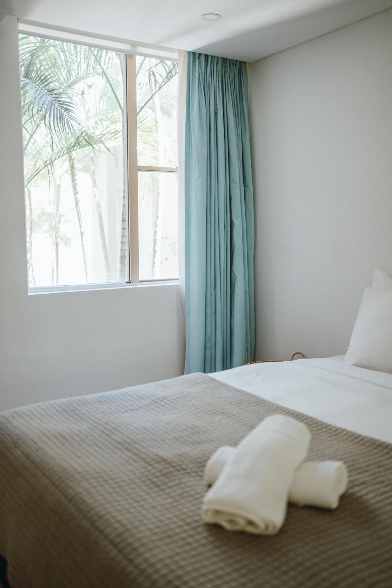 Apartment Stylish 2 Bedroom Free P At Darlinghutst Sydney