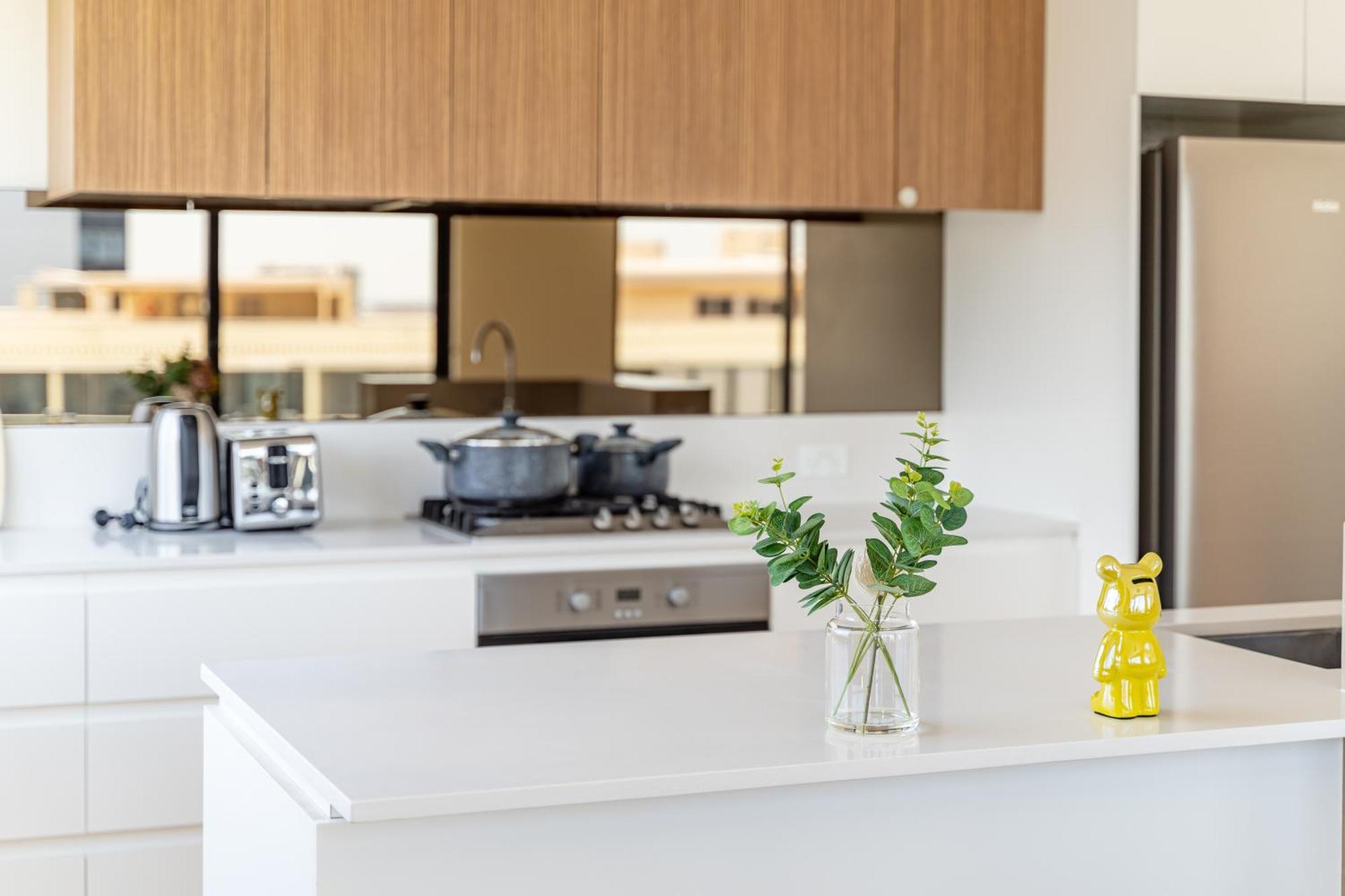 Apartment Mascot Spacious Loft Near Train *