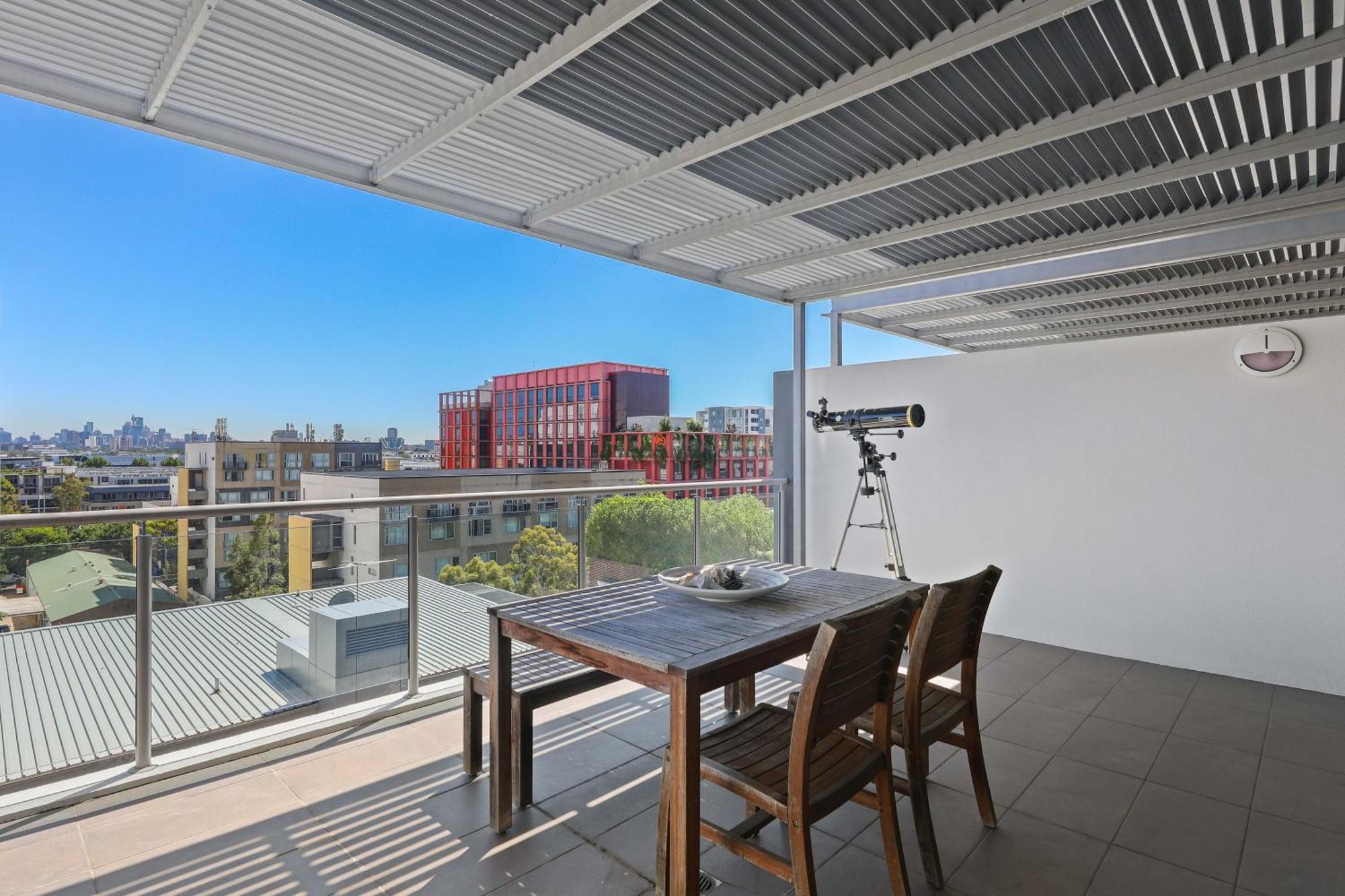 Mascot Luxe 3bed Sydney