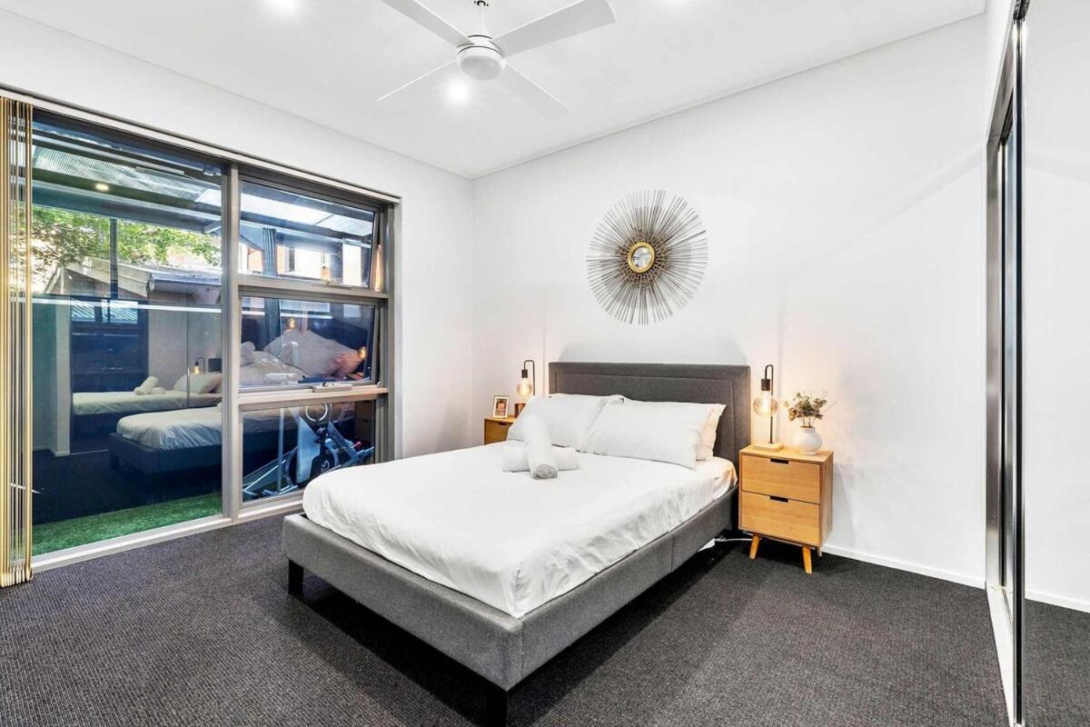 Beautiful House In Glebe With Two-car Garage Sydney