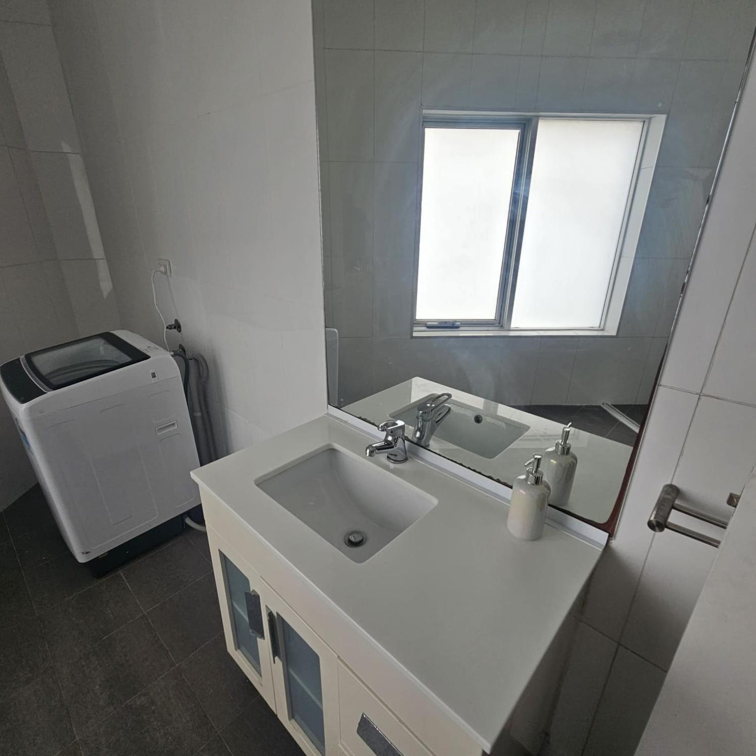 Apartment 2 Bedrooms In Concord *
