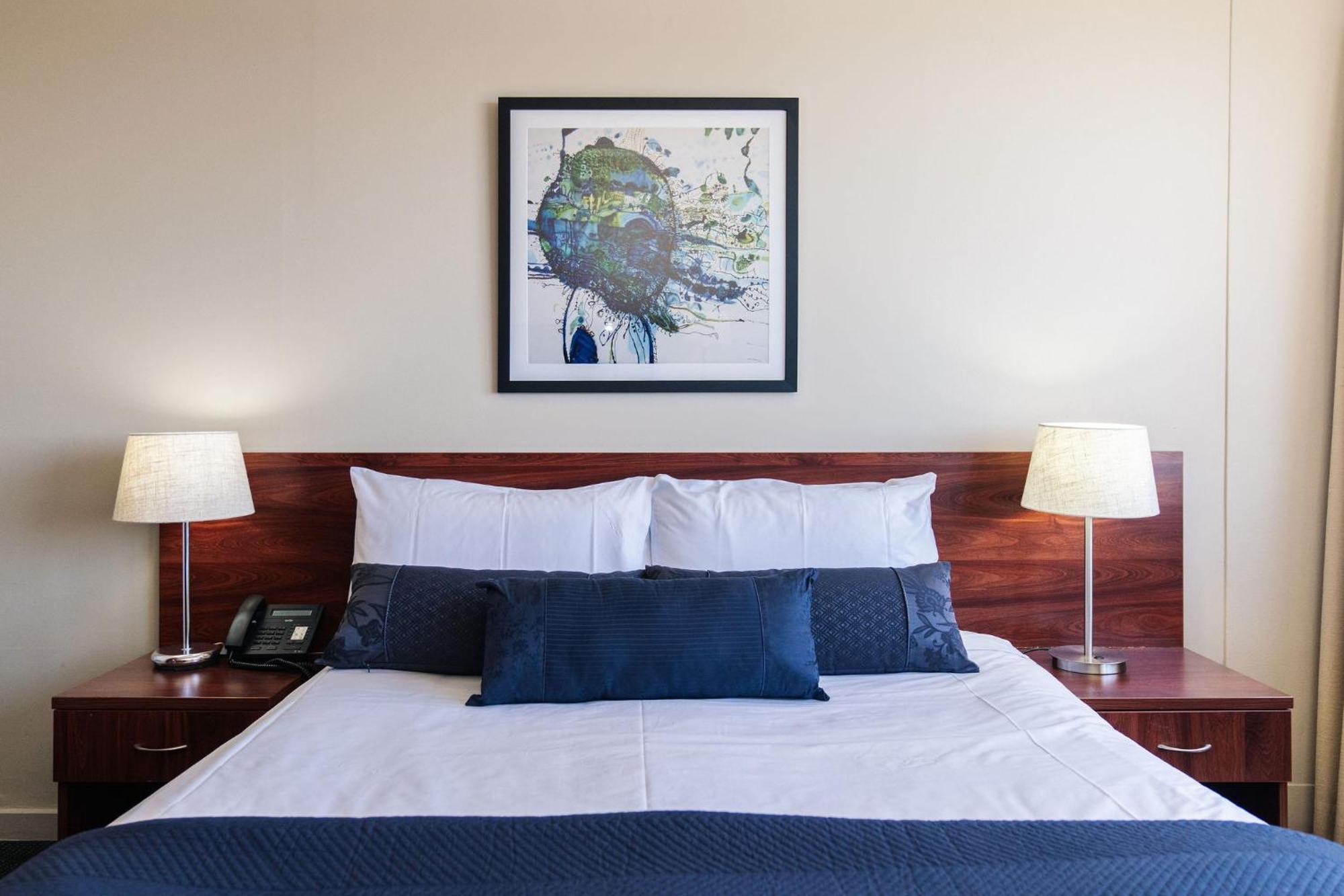 Potts Point Unit 4*